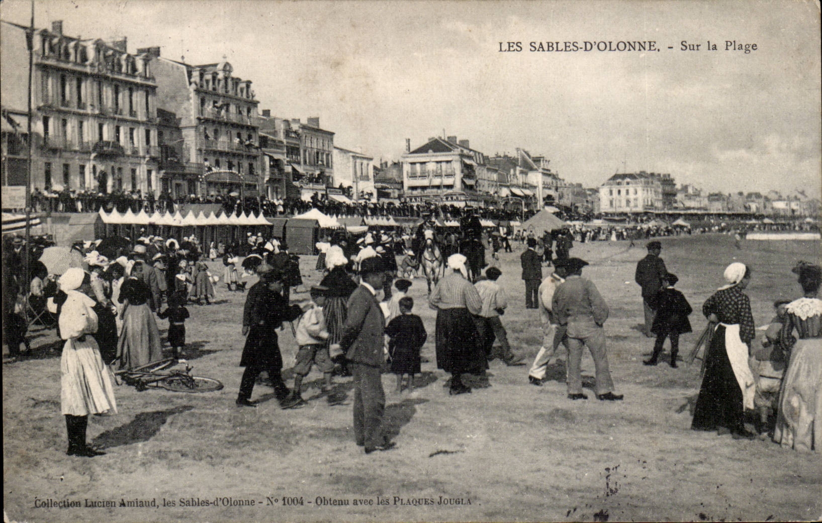 CPA Sande von olonne auf dem Strand