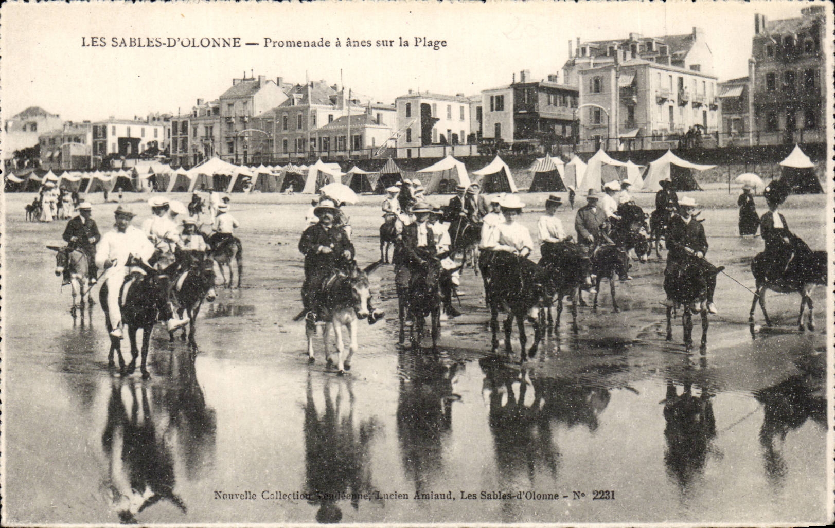 CPA Sande der olonne Promenade hat Esel auf dem Eselstrand