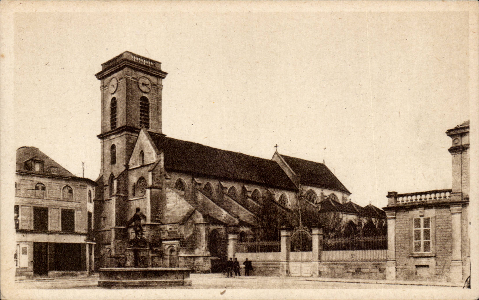 CPA Brienne the Castle Church Saint Pierre