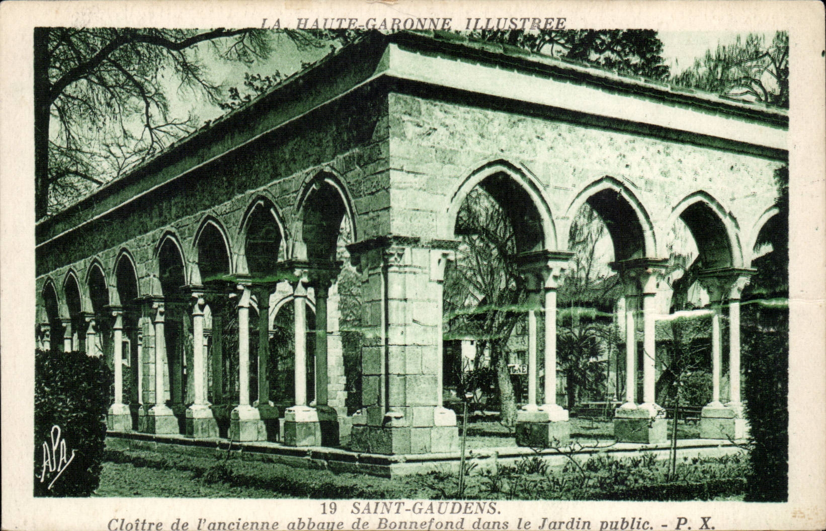 CPA Saint Gaudens Cloister of the old abbey of Bonnefond in the park