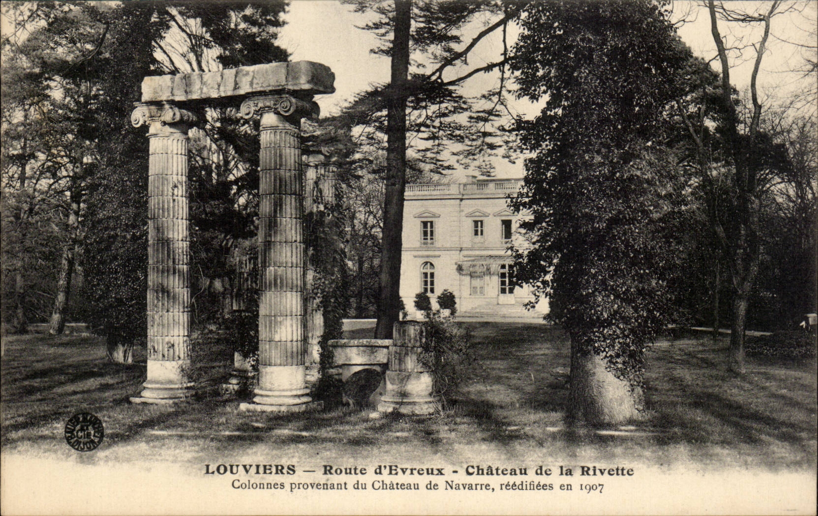 CPA Louviers Strasse des evreux-Schlosses der Rivette Spalten die vom Schloss von Navarre reedifiees 1907 kommen