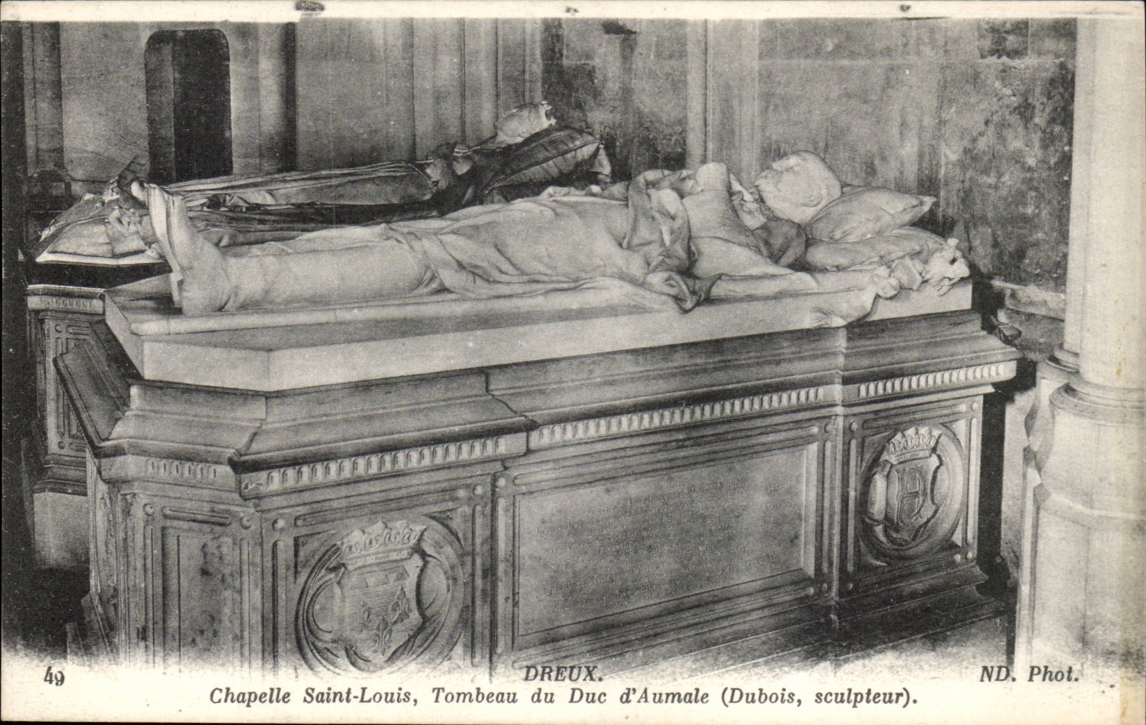 CPA Dreux Wolbung-Saint Louis-Grab des Herzogs von Aumale durch Dubois