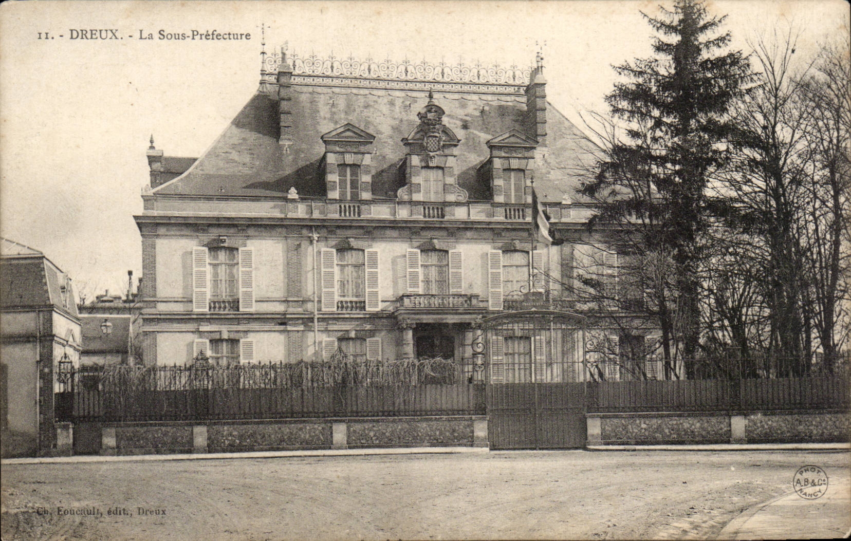 CPA Dreux unter Prafektur