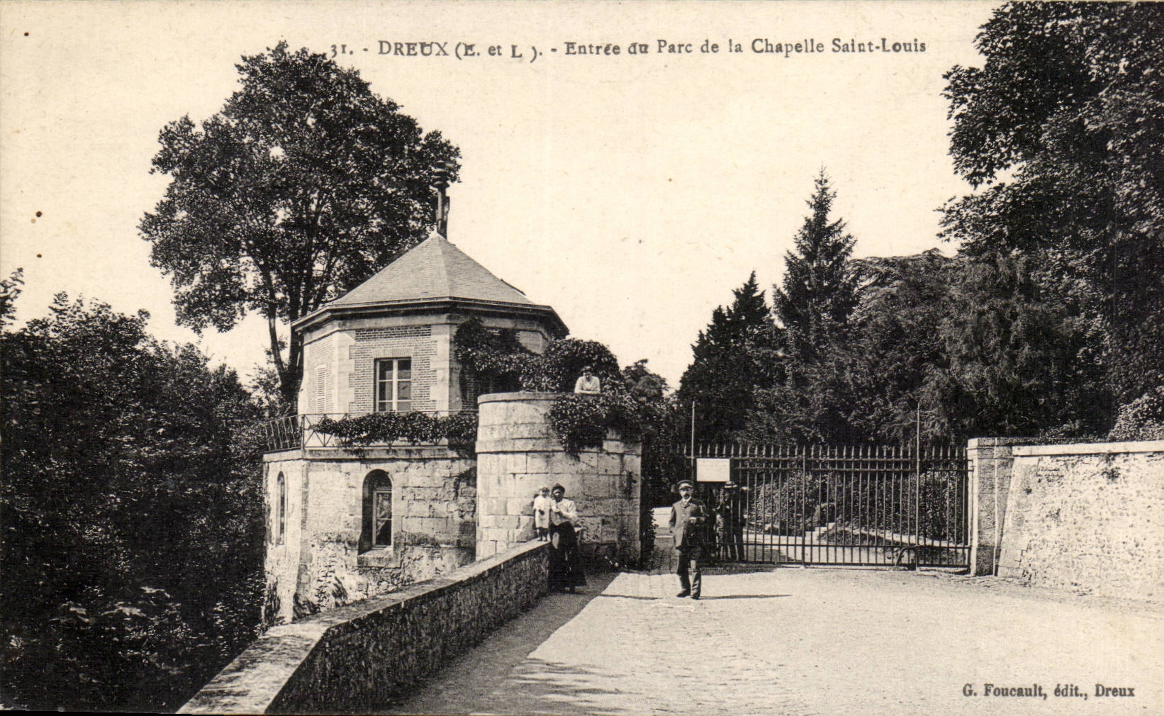 CPA Dreux Hereinkommen des heiligen Parks der Wolbung Louis