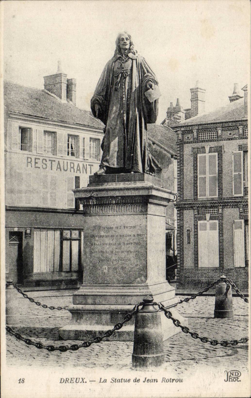 CPA Dreux Statue of Jean Rotrou