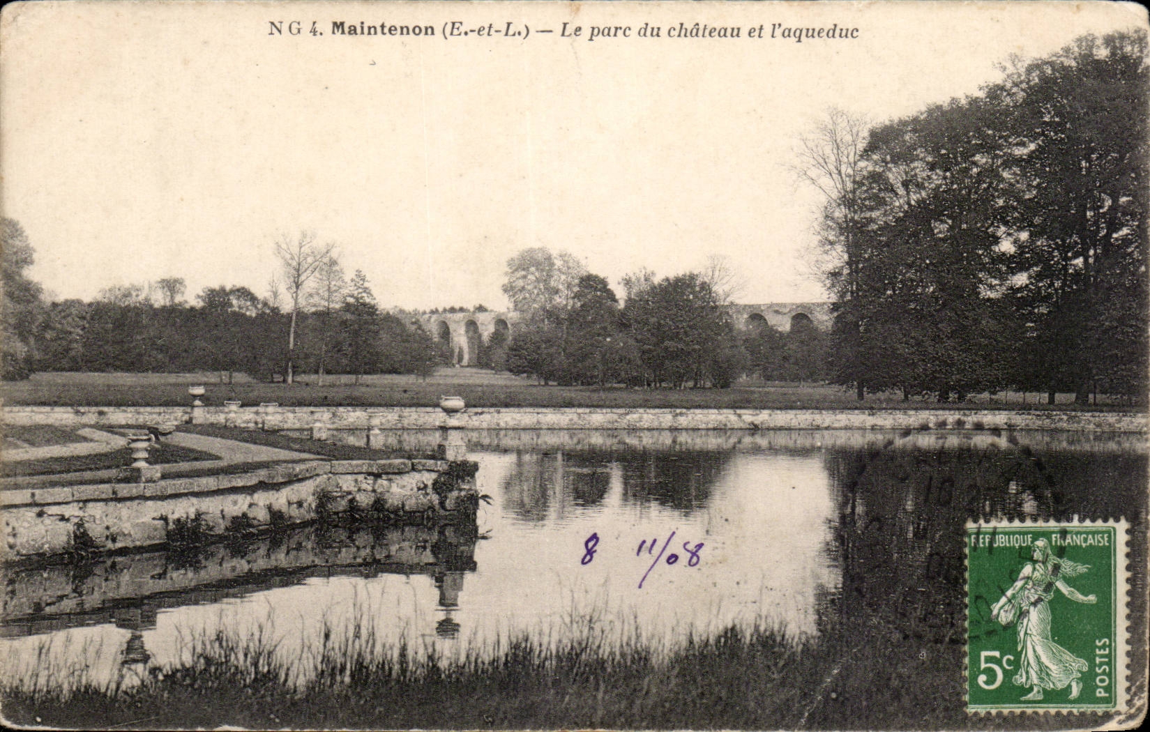 CPA Maintenon der Park des Schlosses und des Aquadukts