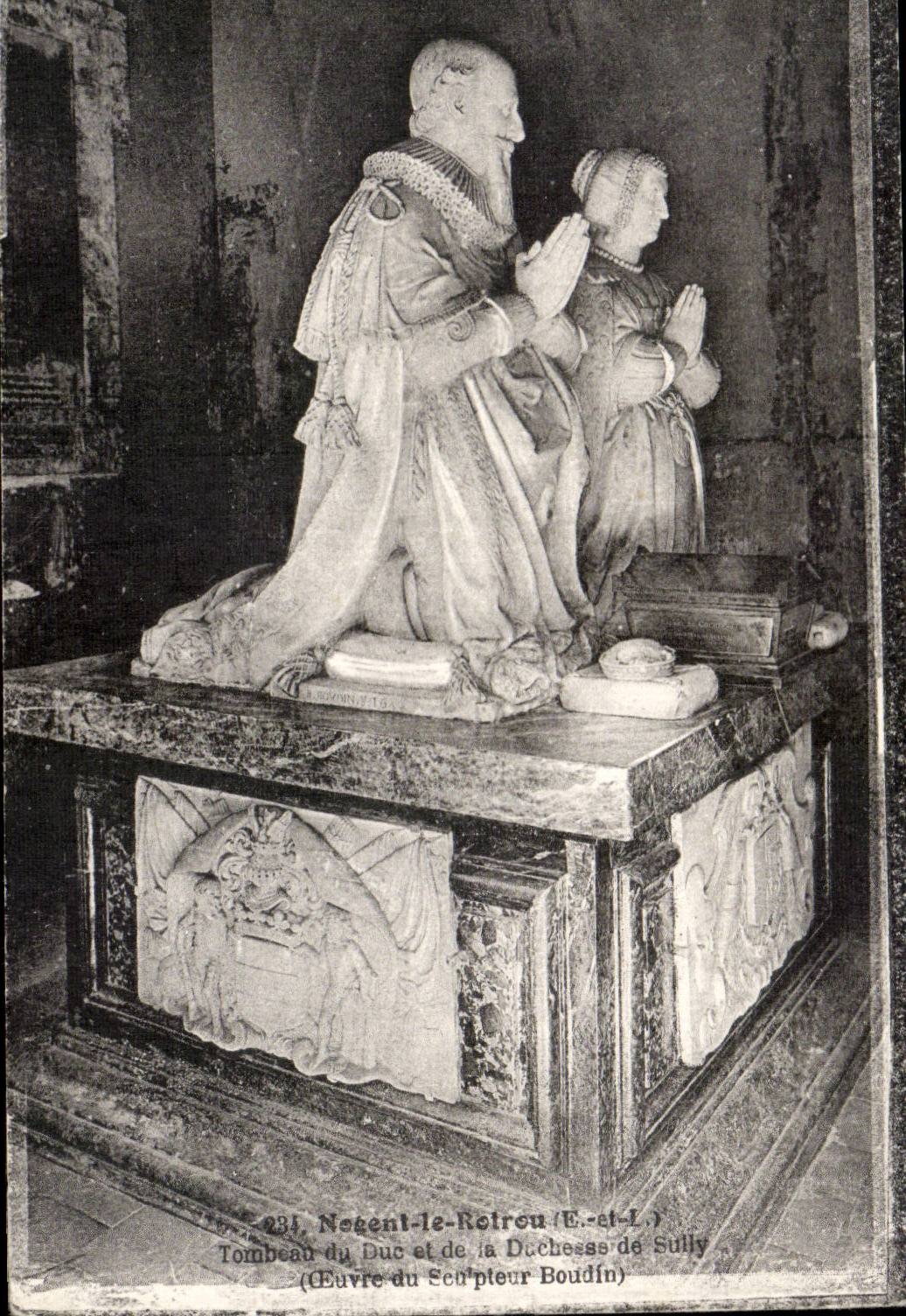CPA Nogent Rotrou Tomb of the duke and the duchess of Sully (Boudin)