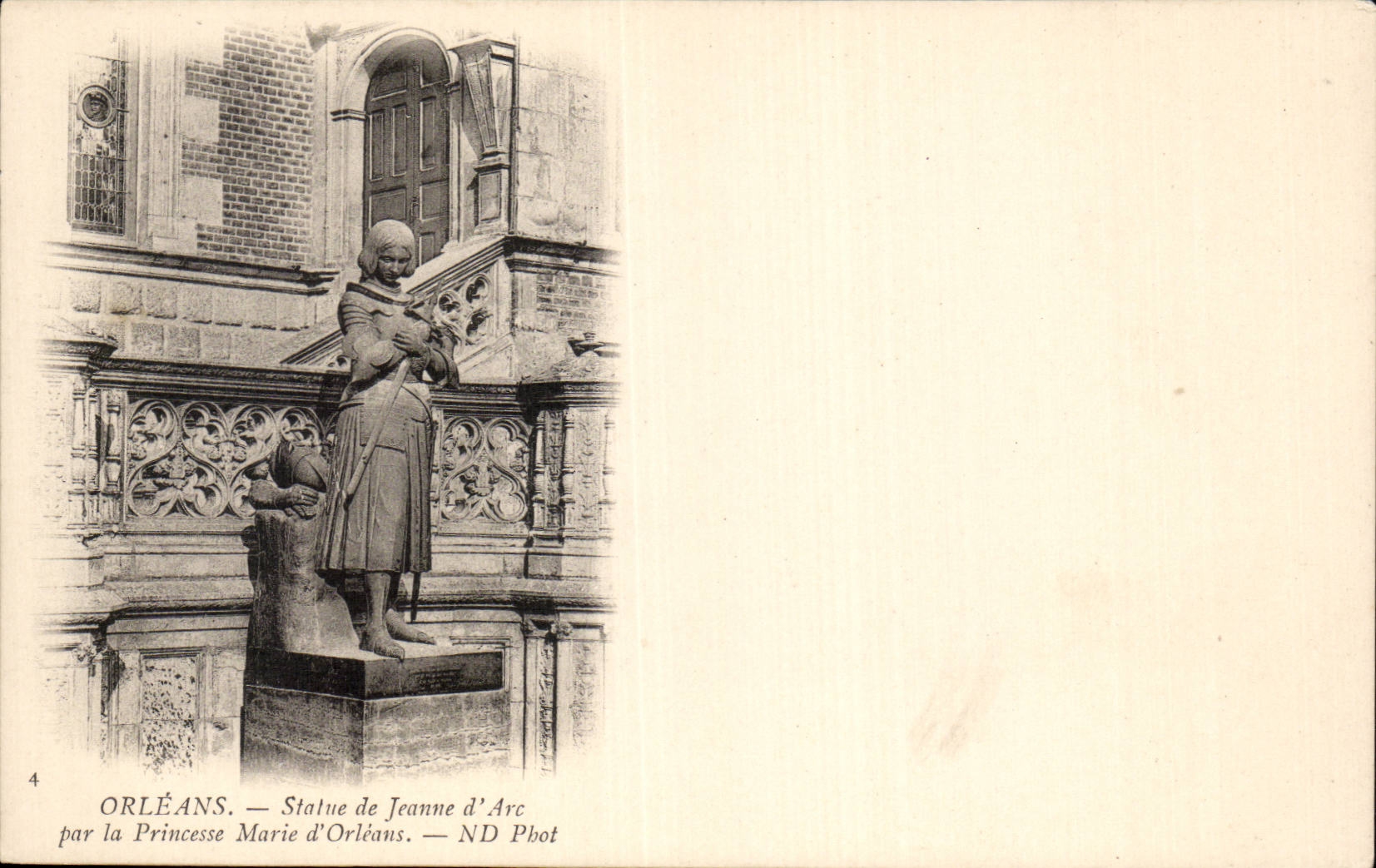 CPA Orleans Statue of Jeanne of arc by the Marie princess of Orleans