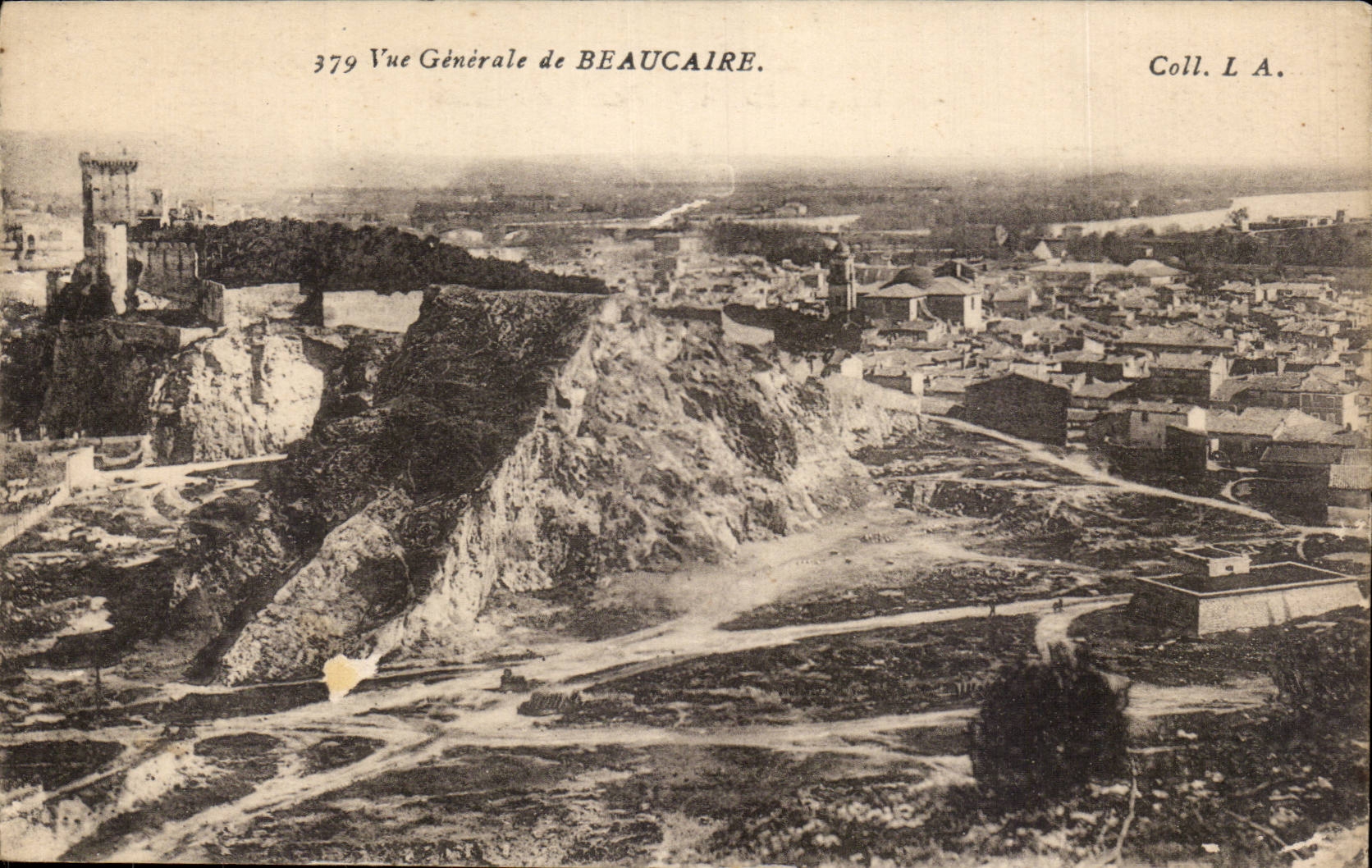 CPA Beaucaire View