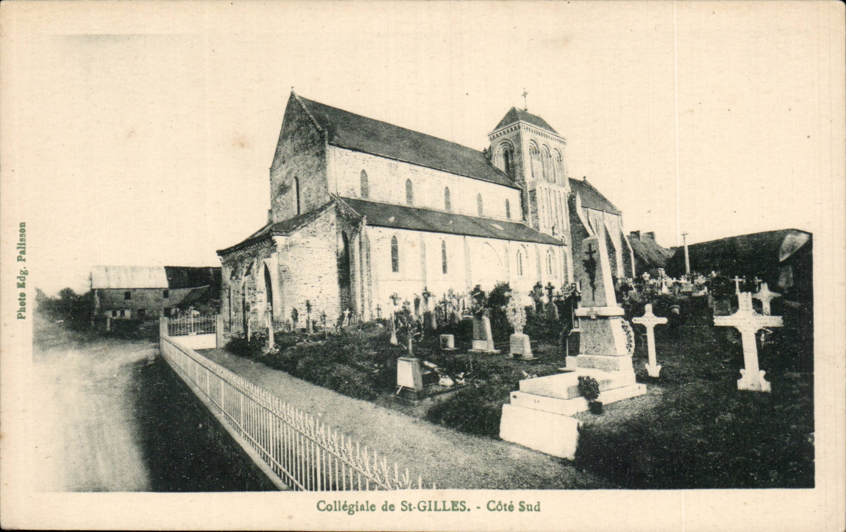 CPA Collegiale de St Gilles Cote Sud