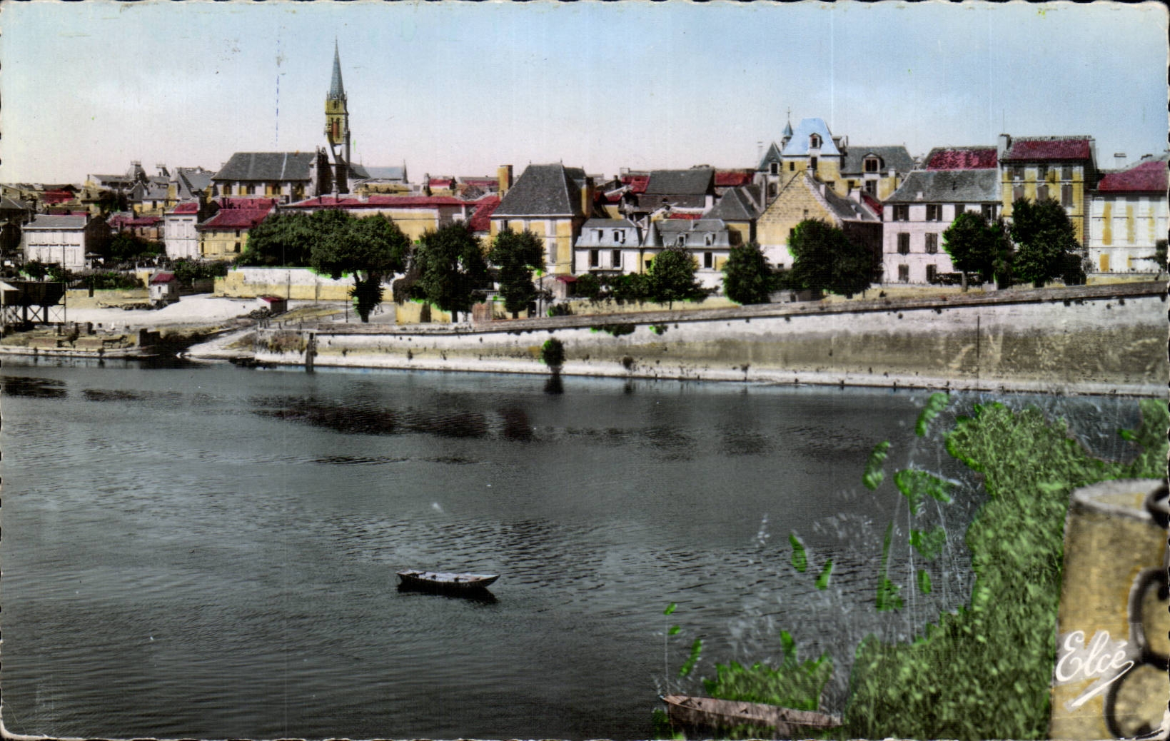 CPSM Bergerac Seen of the city since the bridge