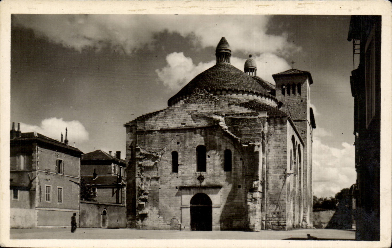 CPA Perigueux the church Saint Etienne of quotes