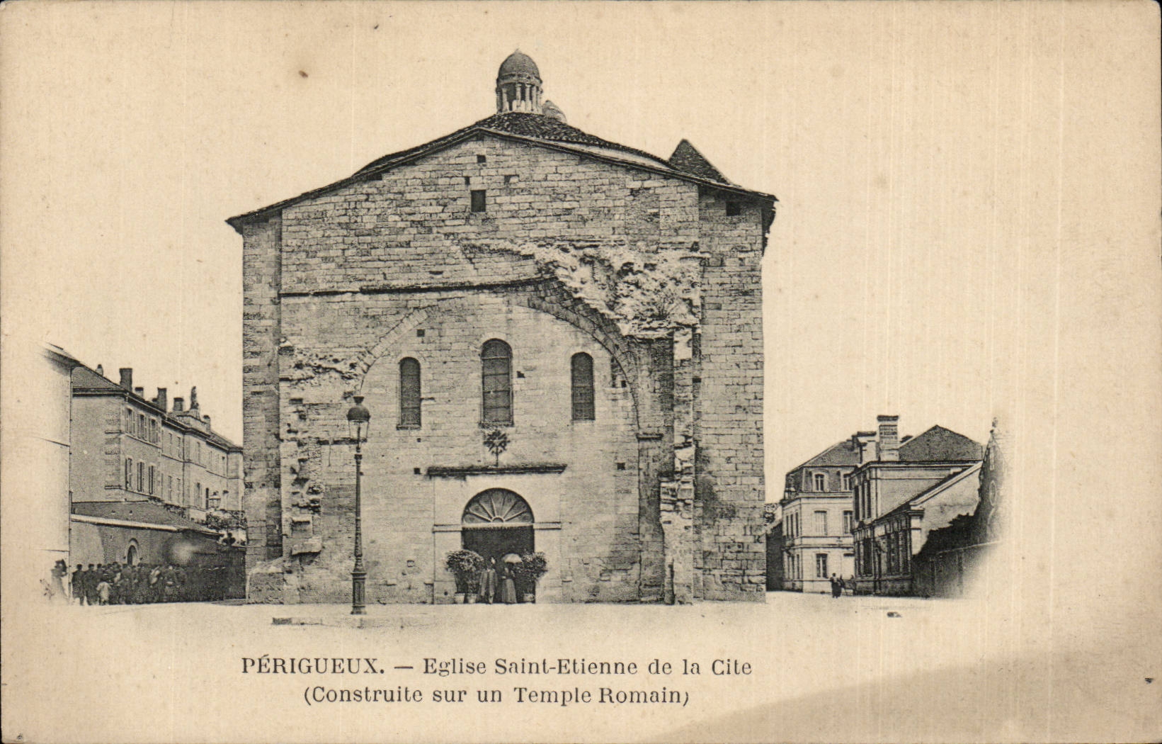CPA Perigueux Church Saint Etienne of the ISCED (built on a Roman temple)