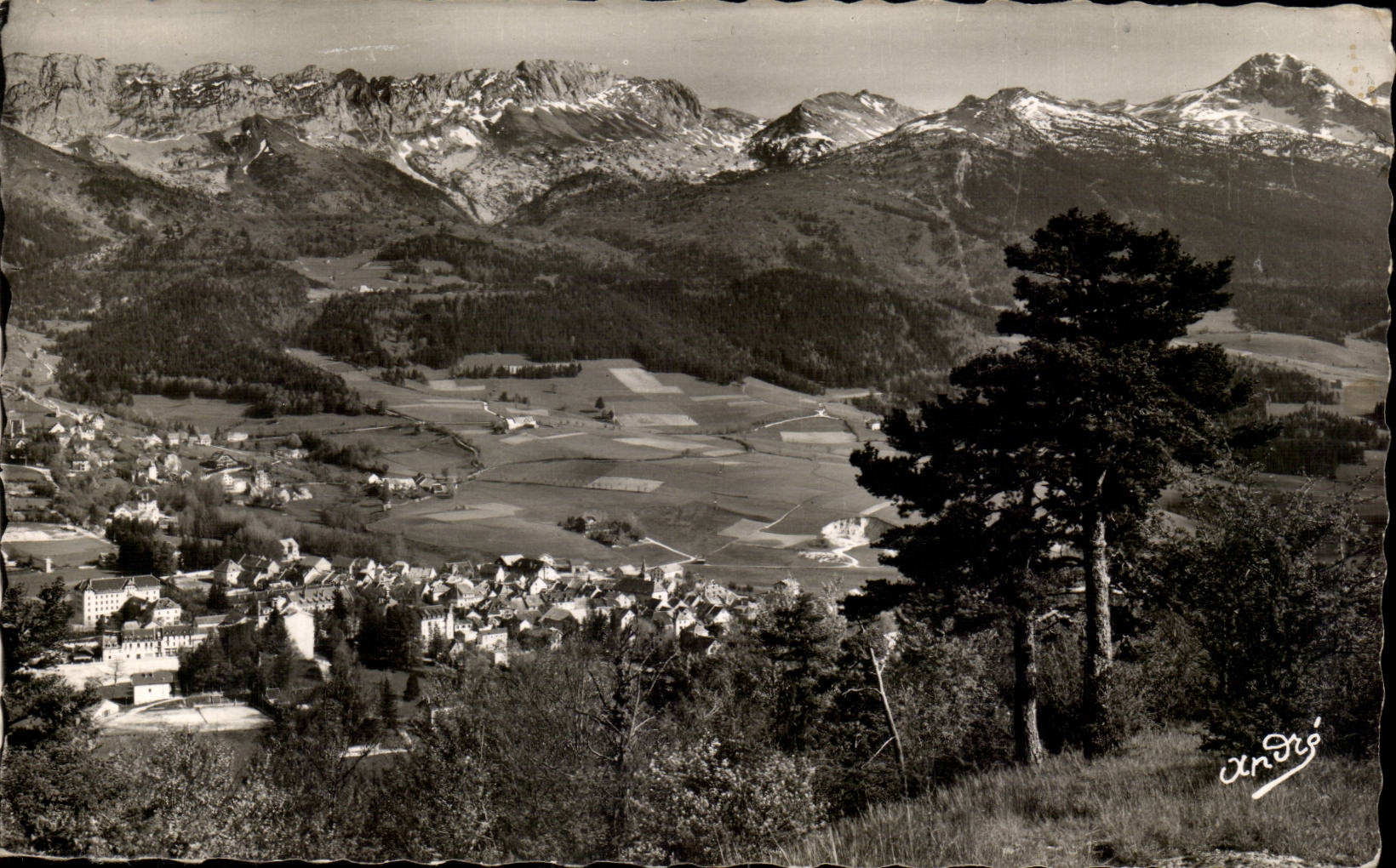 CPA Villard de Lans View on the right Moucherolle