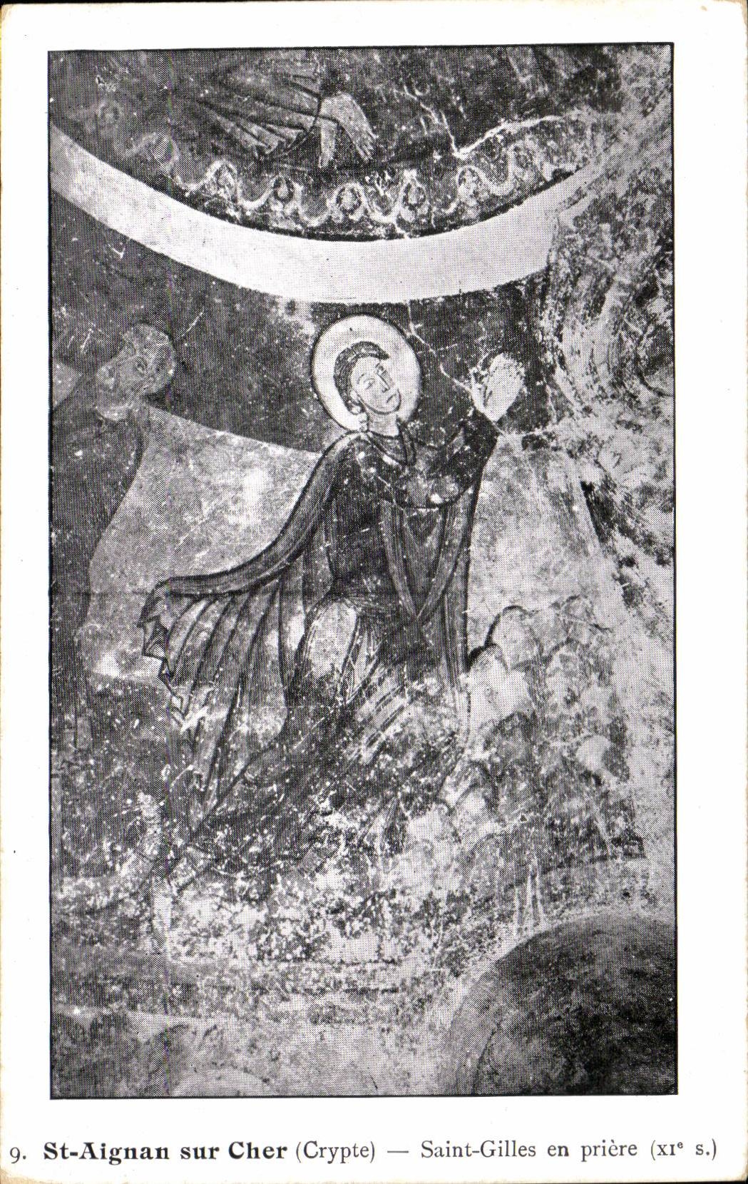 CPA Saint Aignan sur Cher Crypte Saint Gilles en priere (11eme)
