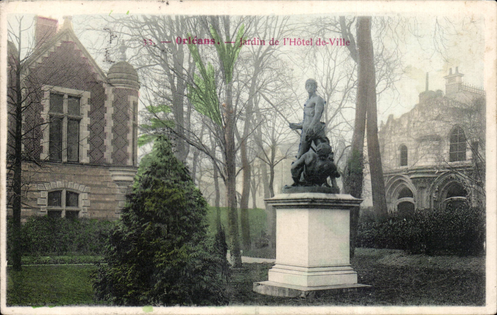 CPA Orleans Garden of the town hall