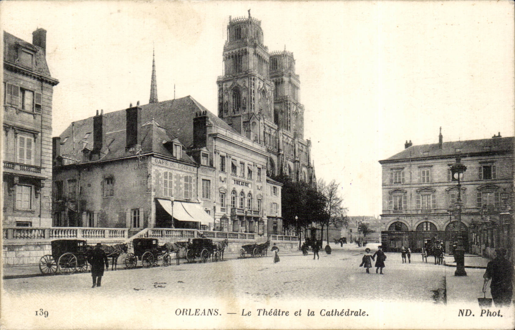 CPA Orleans the theater and the cathedral