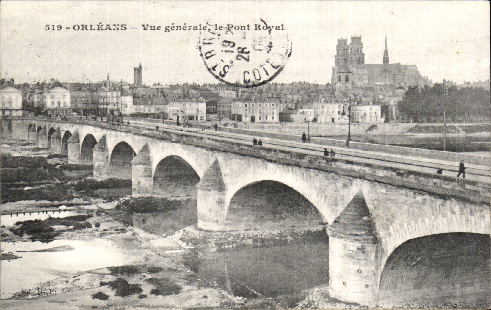 CPA Orleans View the royal bridge