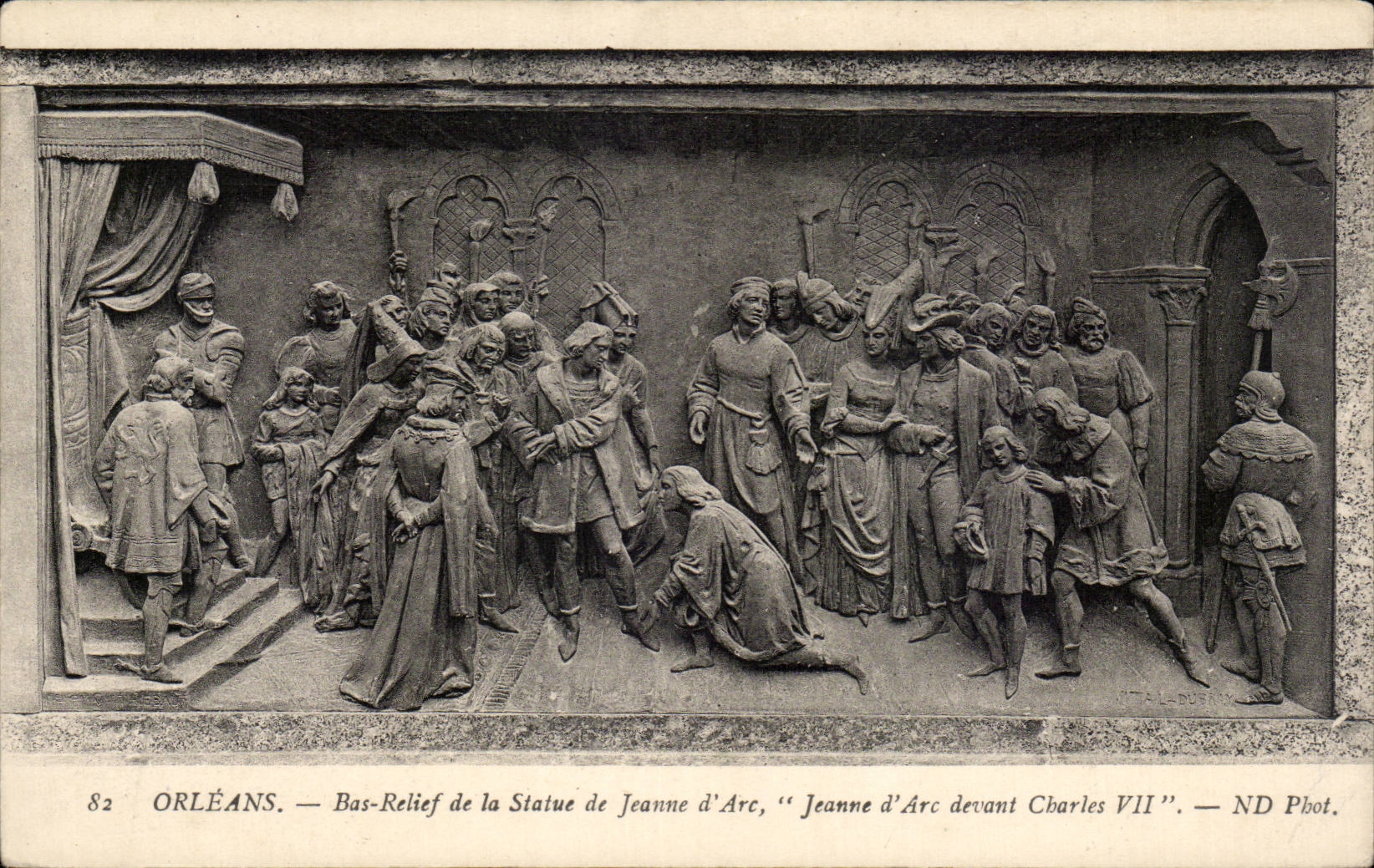 CPA Low Orleans relief of Statue of Jeanne of arc Jeanne of arc in front of Charles VII