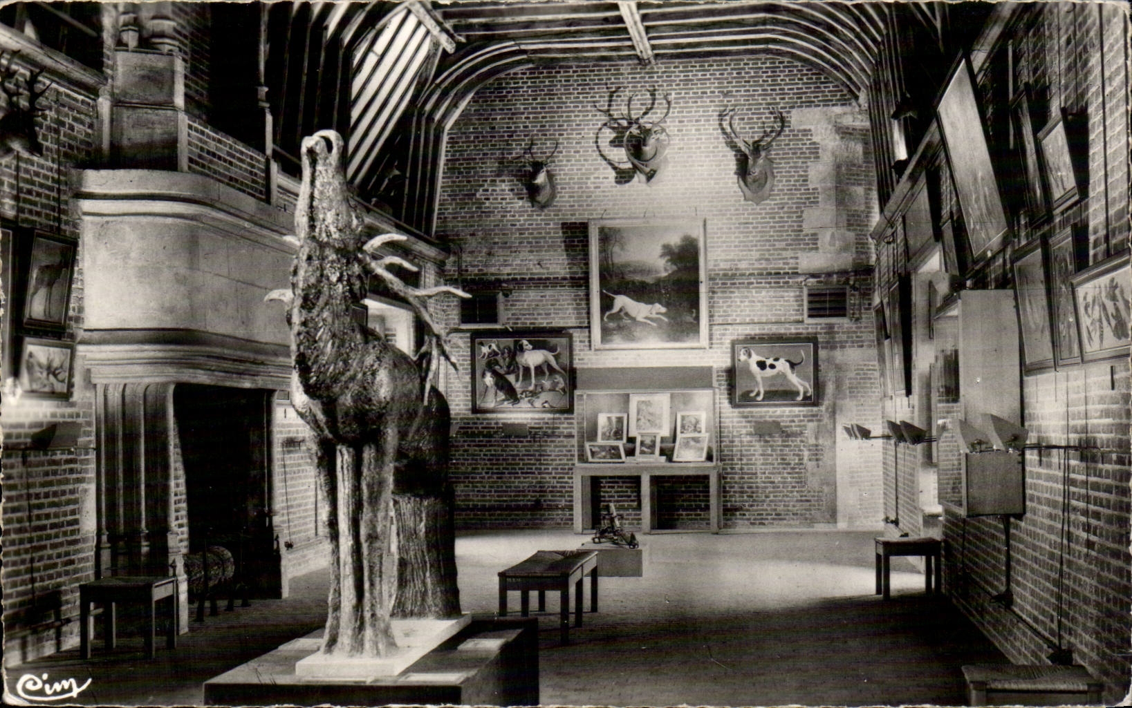 CPSM Gien Museum of hunting