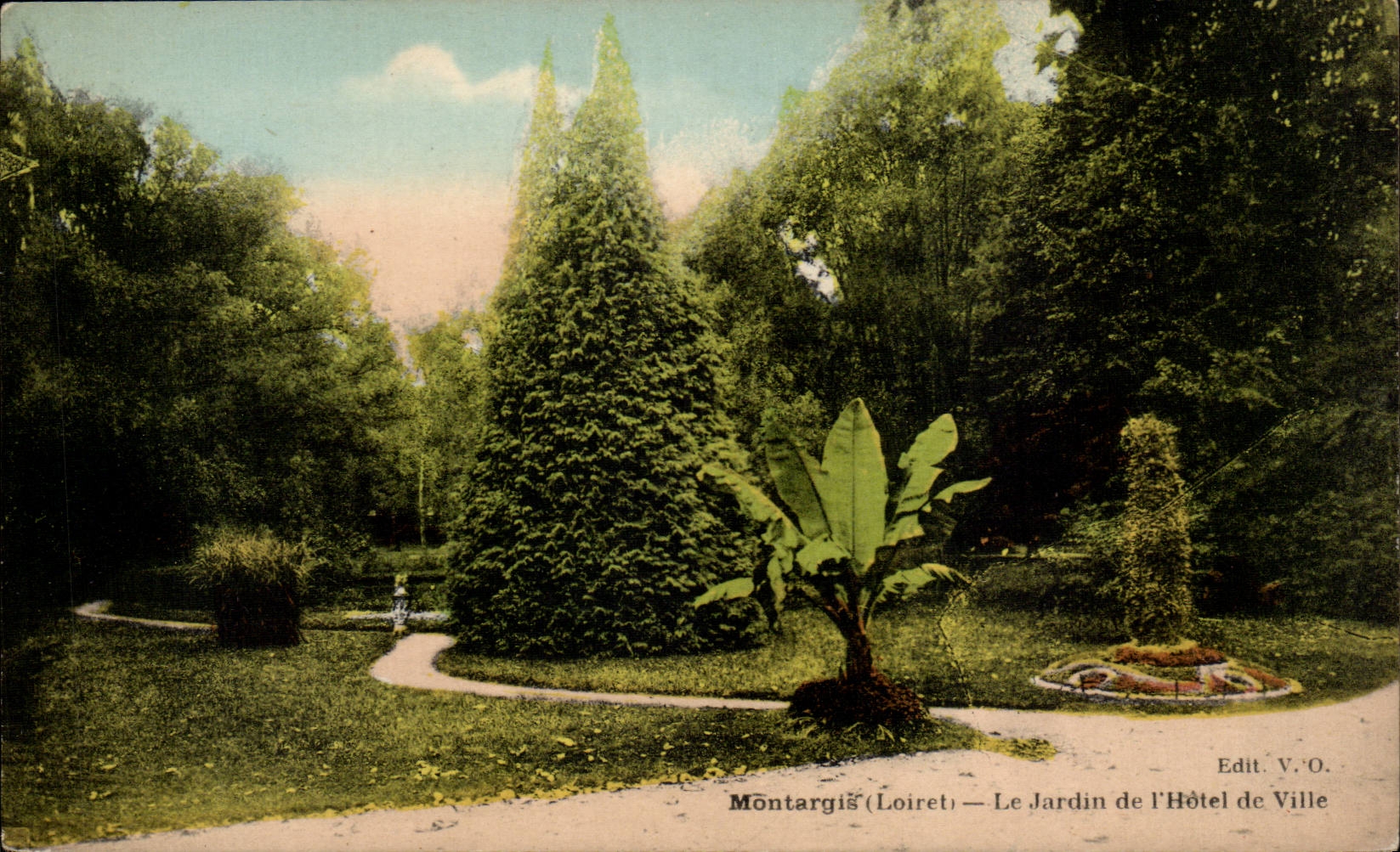 CPA Montargis der Garten des Rathauses