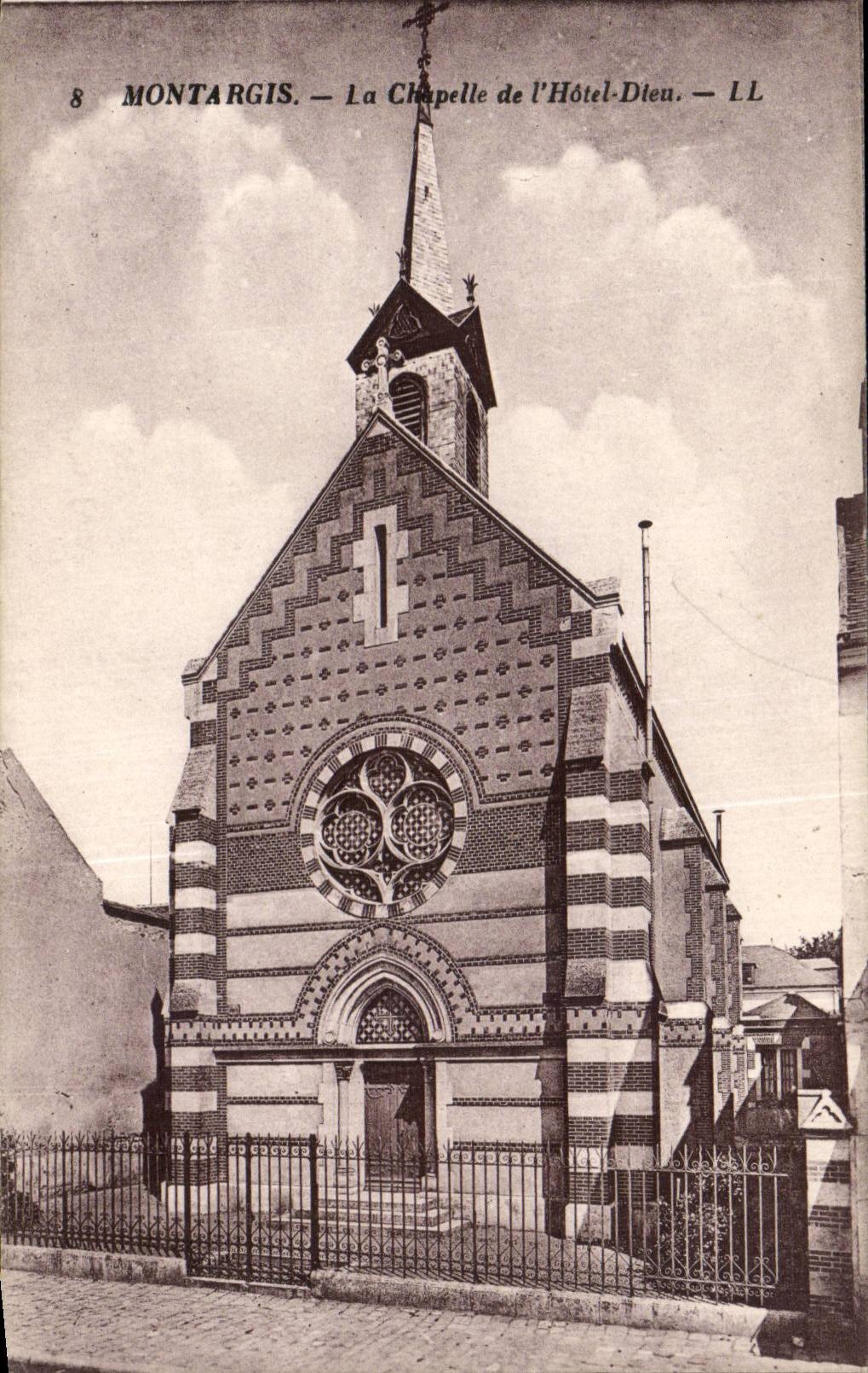 CPA Montargis die Wolbung des Hotel Gottes