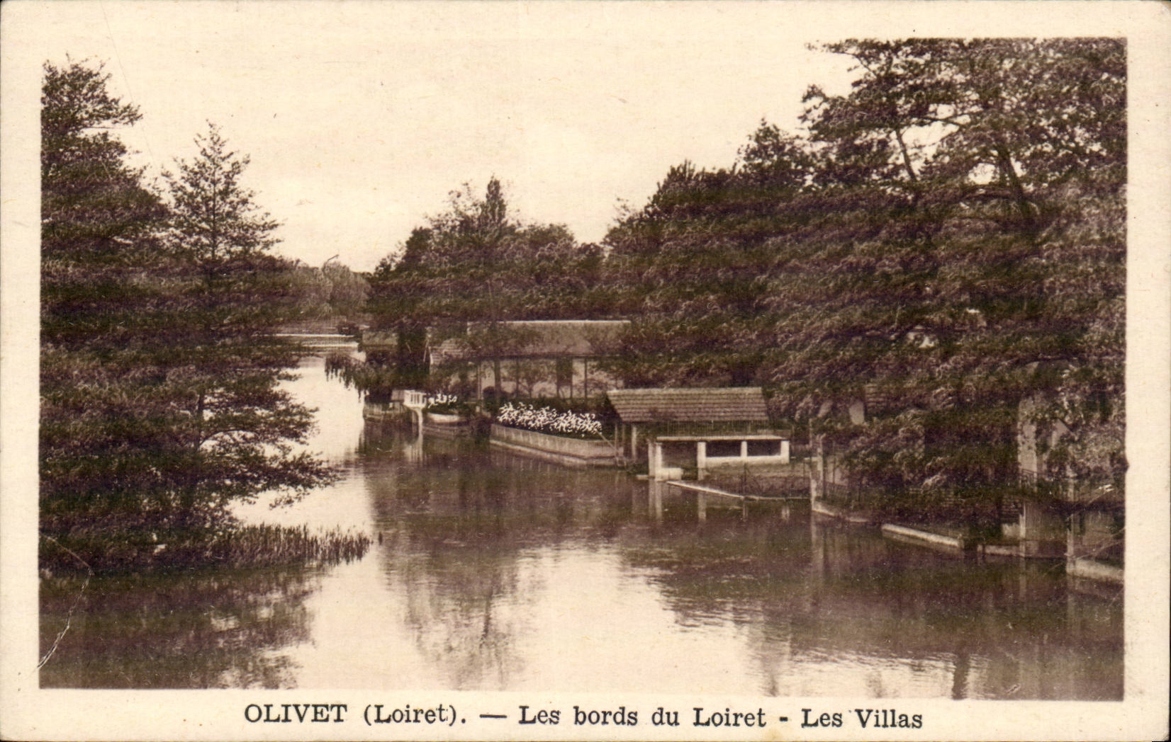 CPA Olivet edges of Loiret villas
