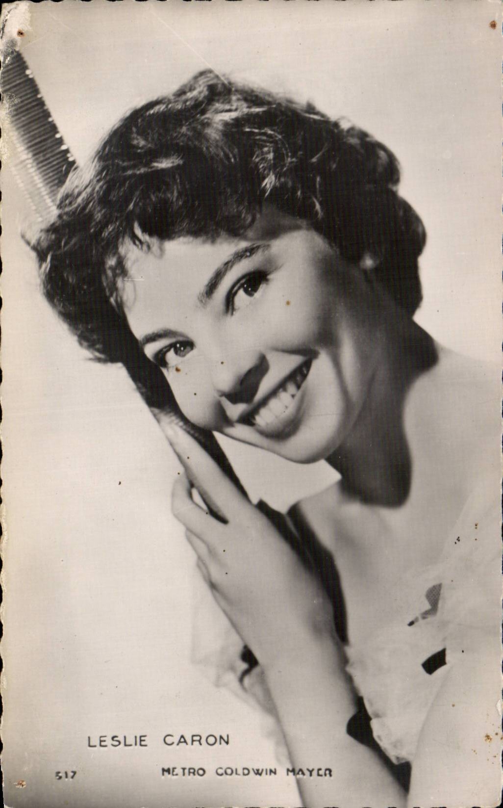 CPSM Cinema Actor Actress Leslie Charon Subway Goldwyn Mayer