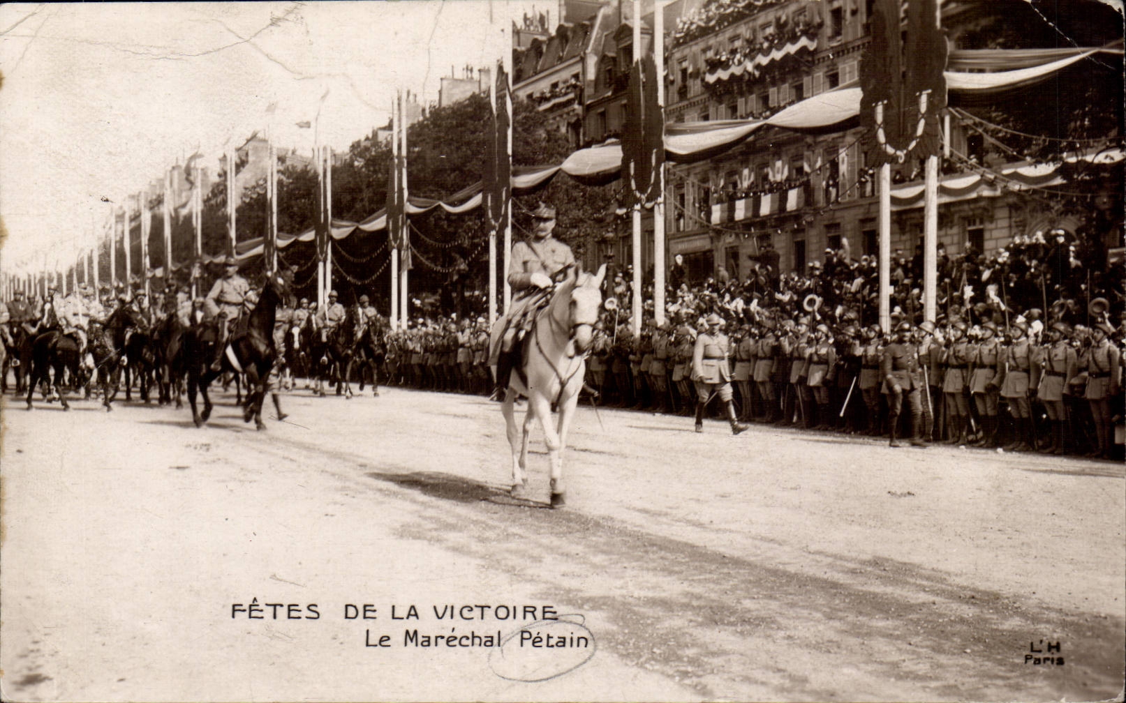 Militaria - Festivals of the Victoire - Petain Marshal - CPA