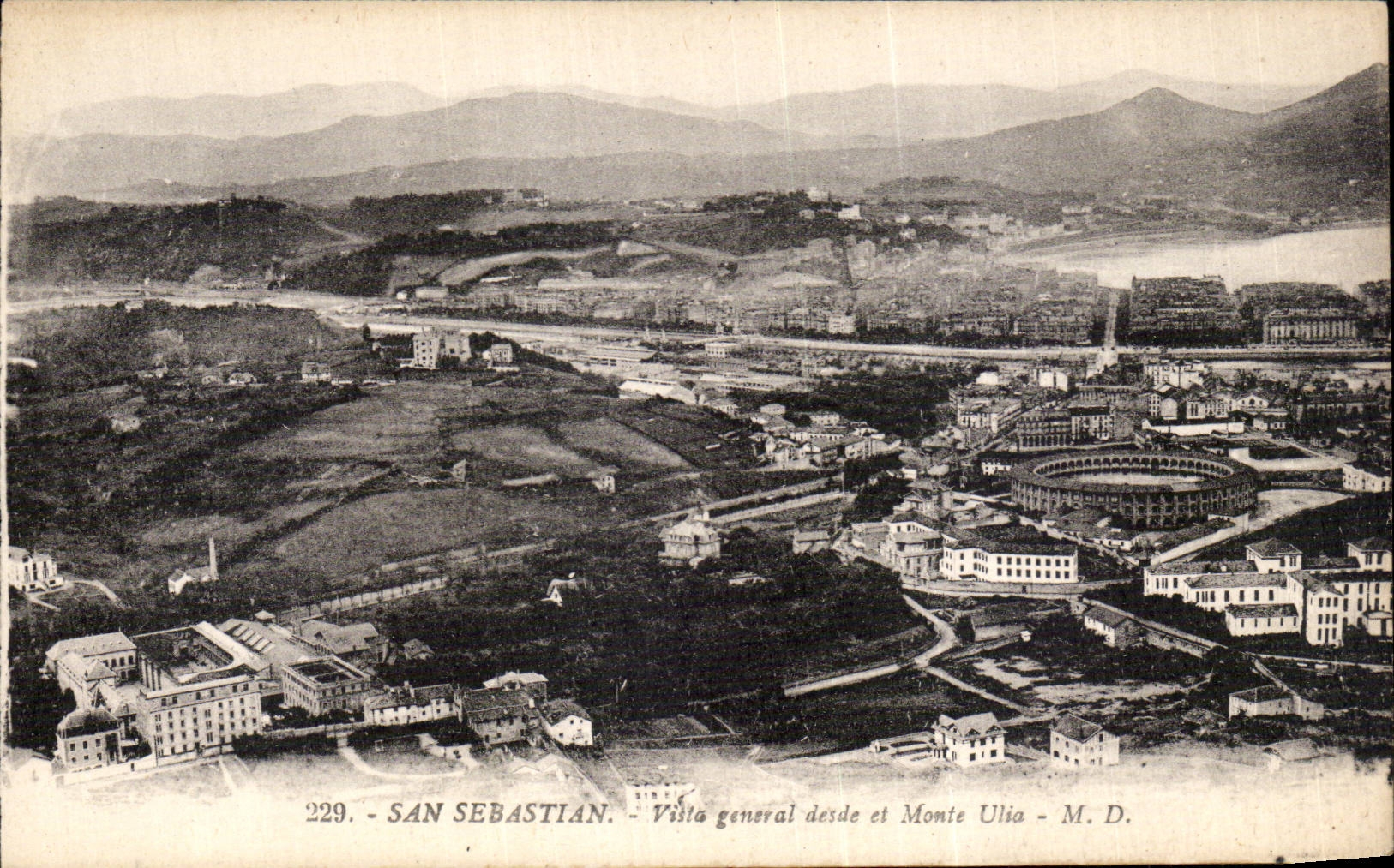 Desde general y Monte Ulia de CPA Espana Espana Espana San Sebastian Vista