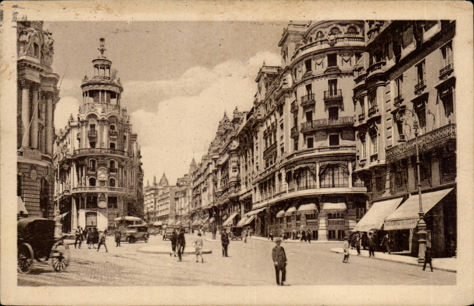 CPA Spain Espana Spain Madrid Avenida LED Cop of Penalver