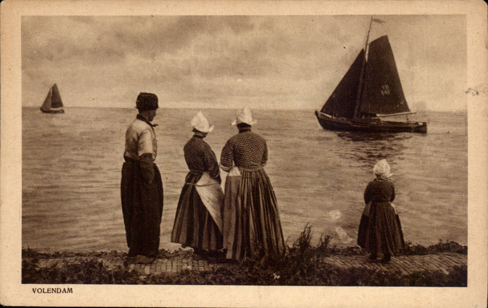 CPA the Netherlands Volendam Boat Folklore