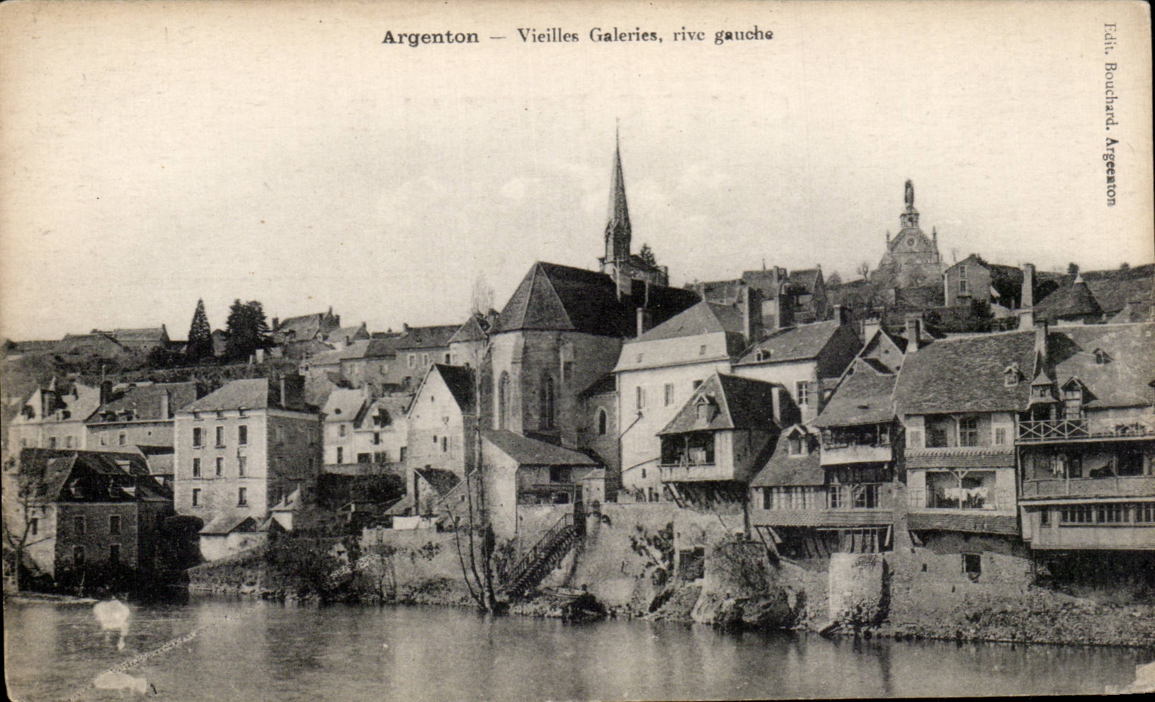 Plata de niquel de CPA en el banco izquierdo de las galerias huecos de las mujeres mayores