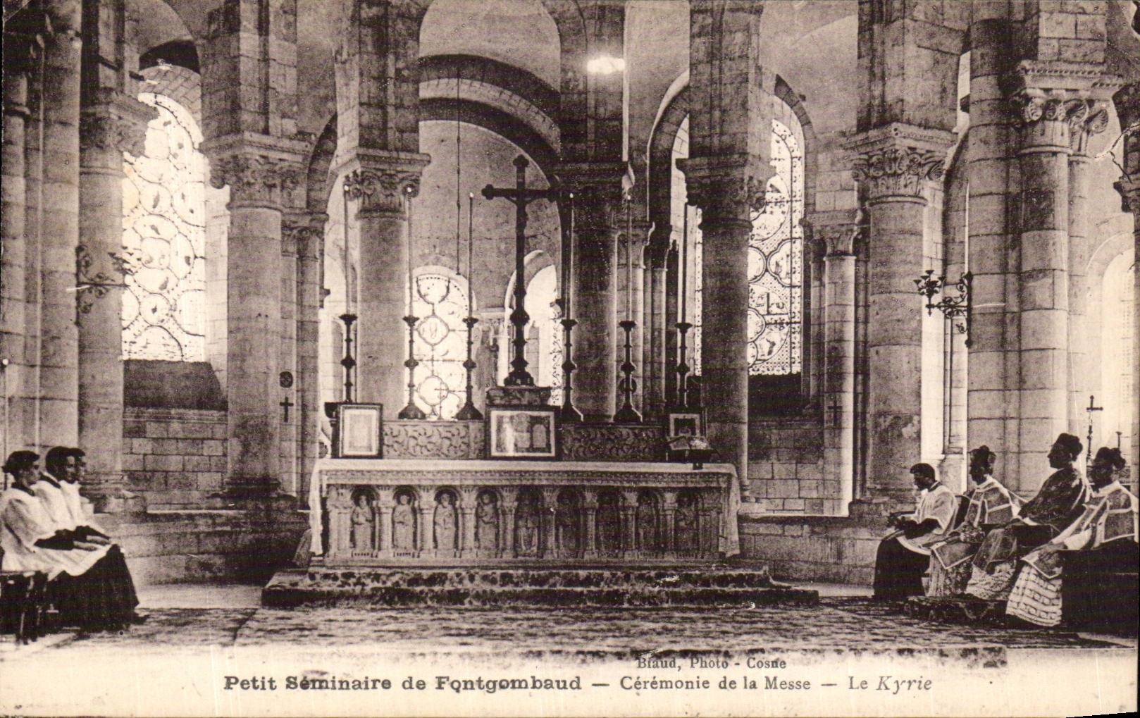 Pequeno seminario de CPA de la ceremonia de Fontgombaud de la masa