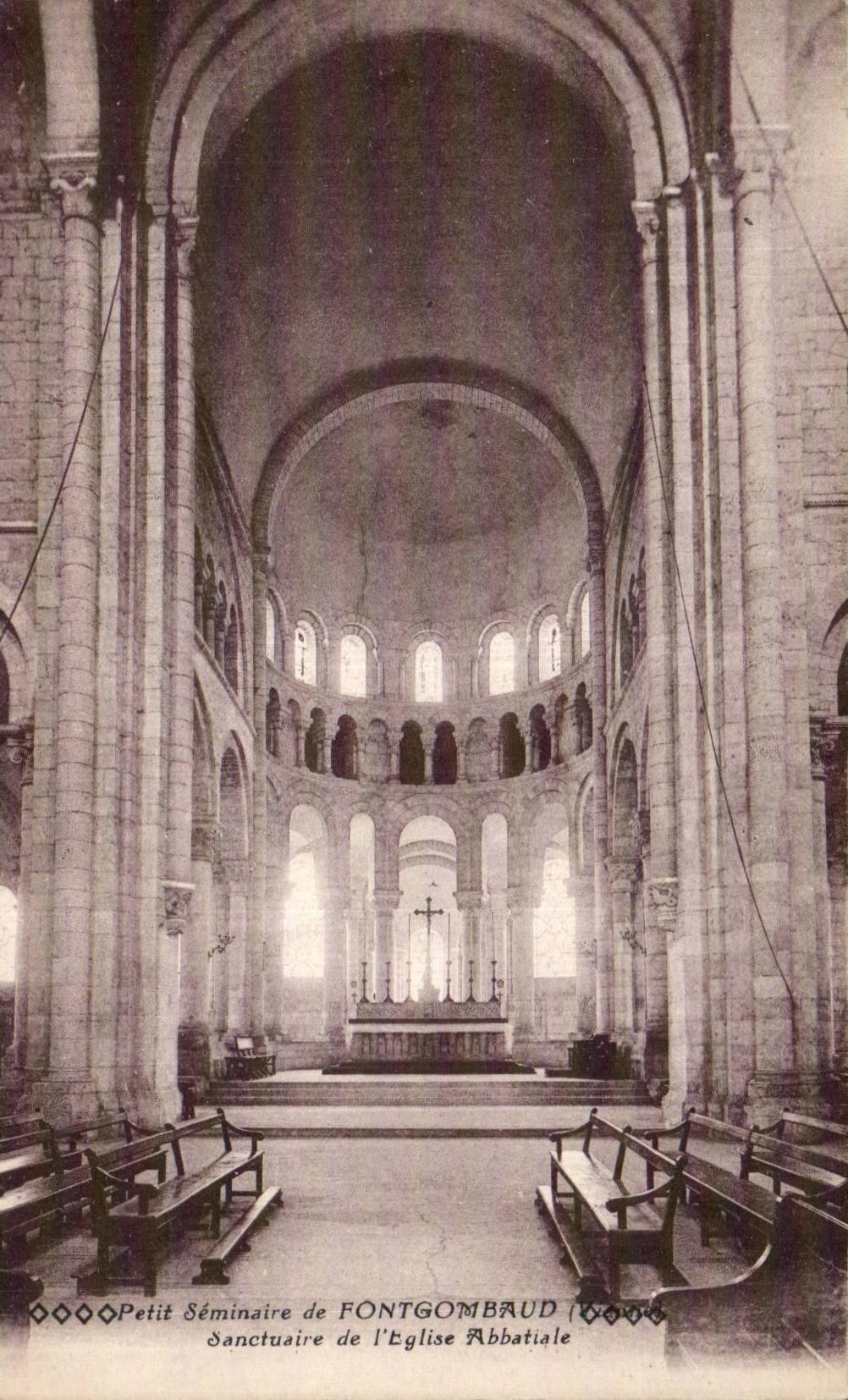 Pequeno seminario de CPA del santuario de Fontgombaud de la iglesia de la abadia
