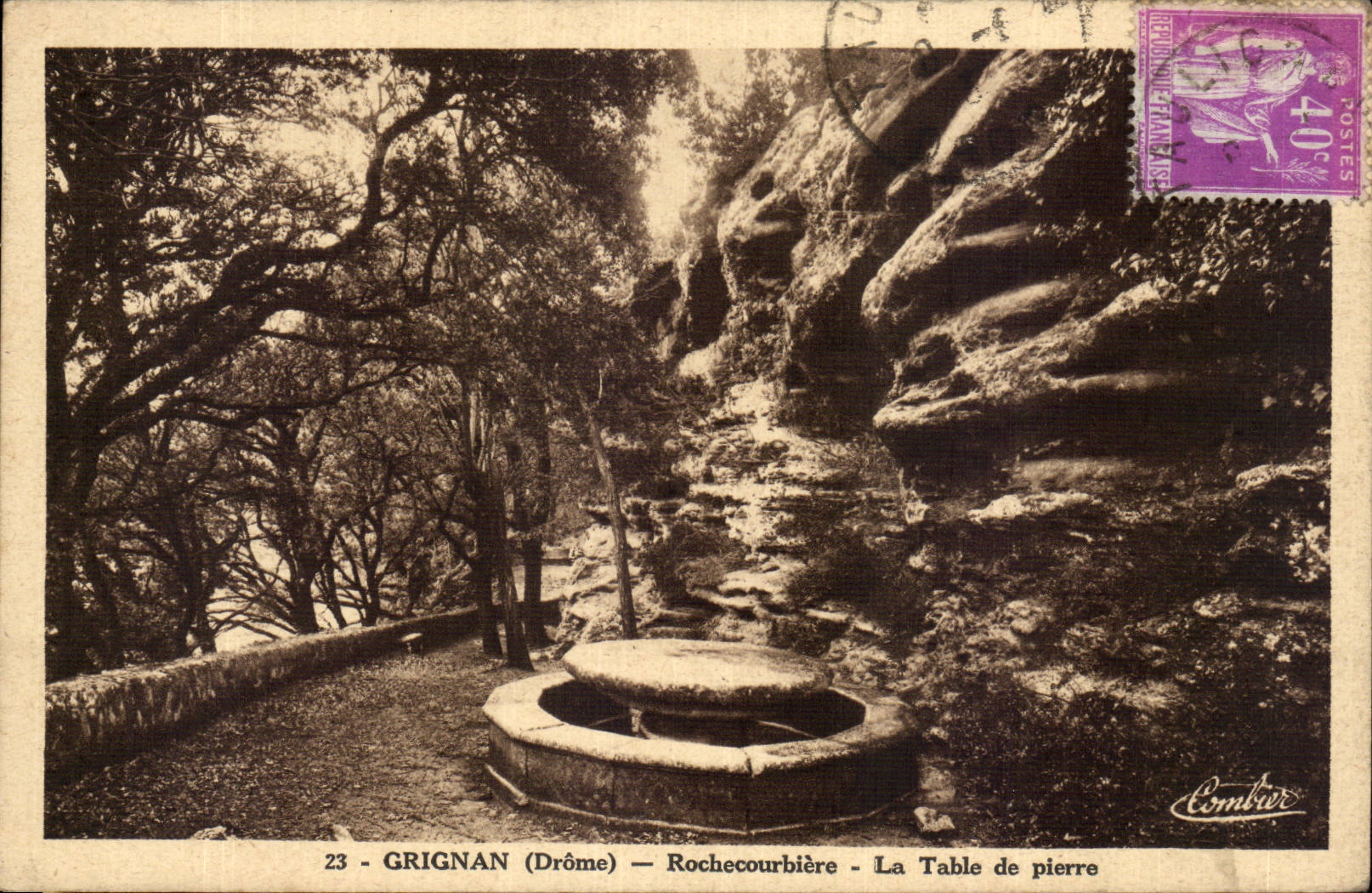 CPA Grignan Rochecourbiere the table and the cave place illustrates by the presence of Mrs de Sevigne