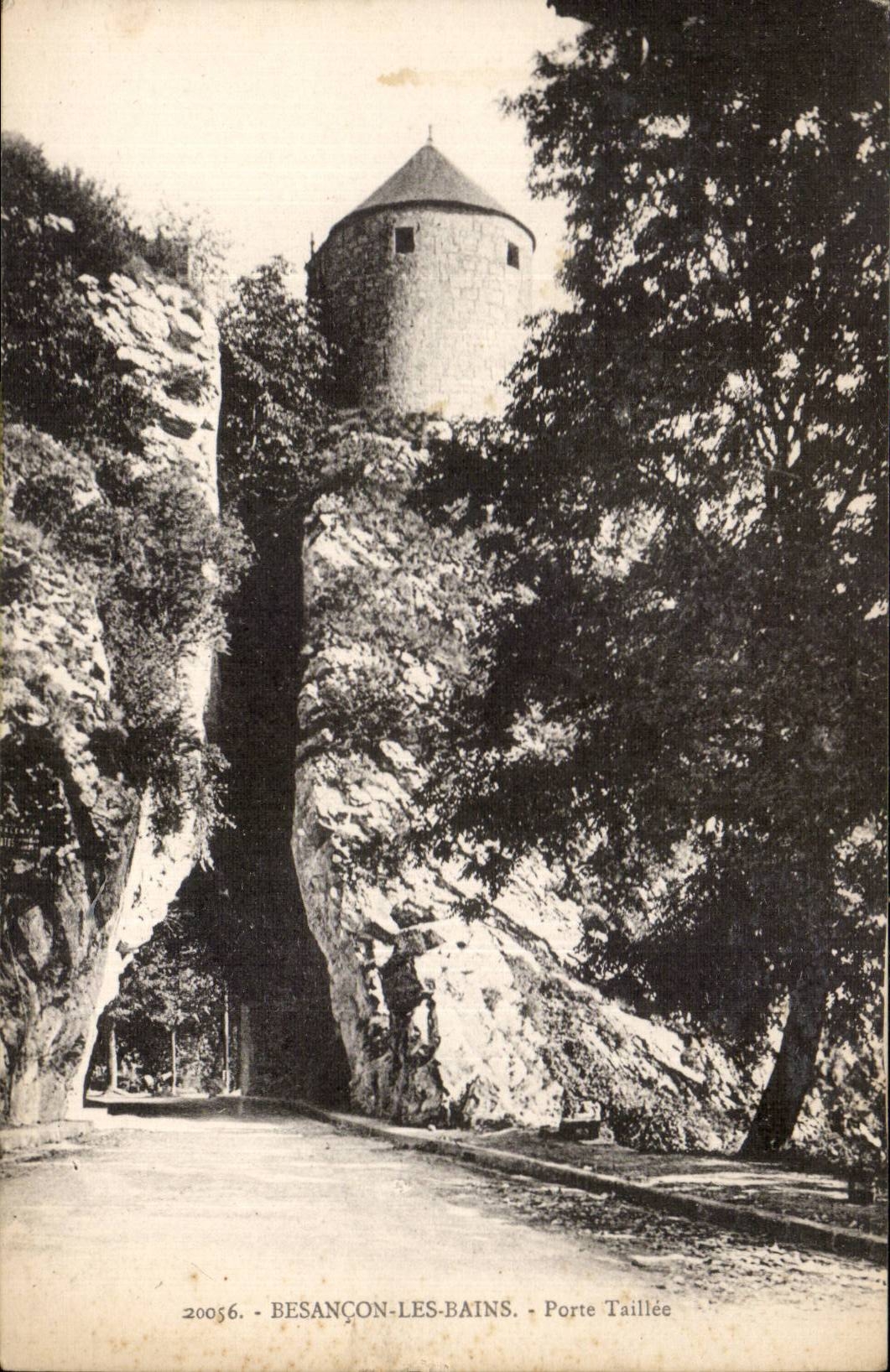 CPA Besancon les Bains Gate taillee