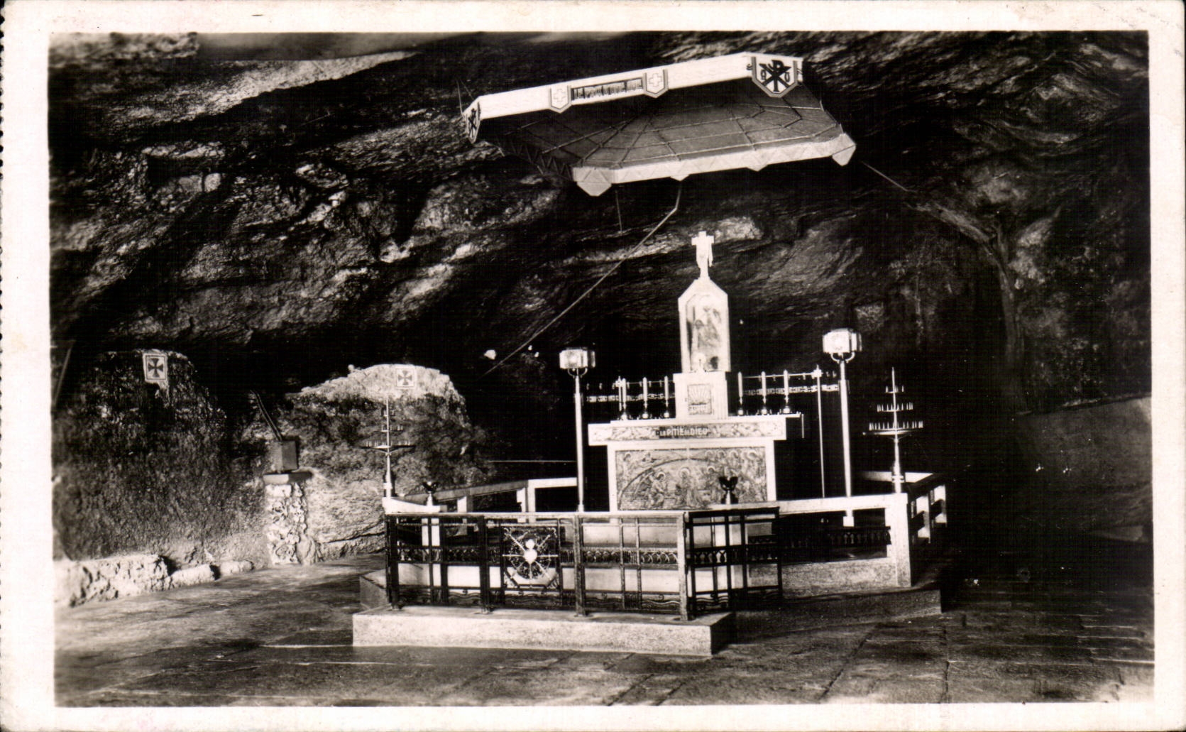 CPSM Notre Dame de Remonot the interior of the cave the furnace bridge of the pity of God and of has Pitie of Marie