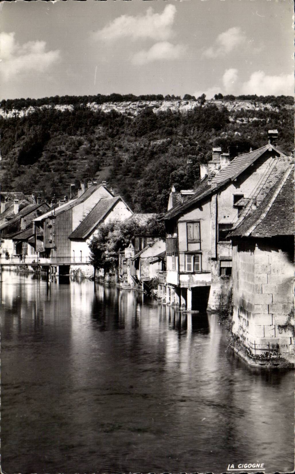 CPSM Ornans Vieilles houses on Rents