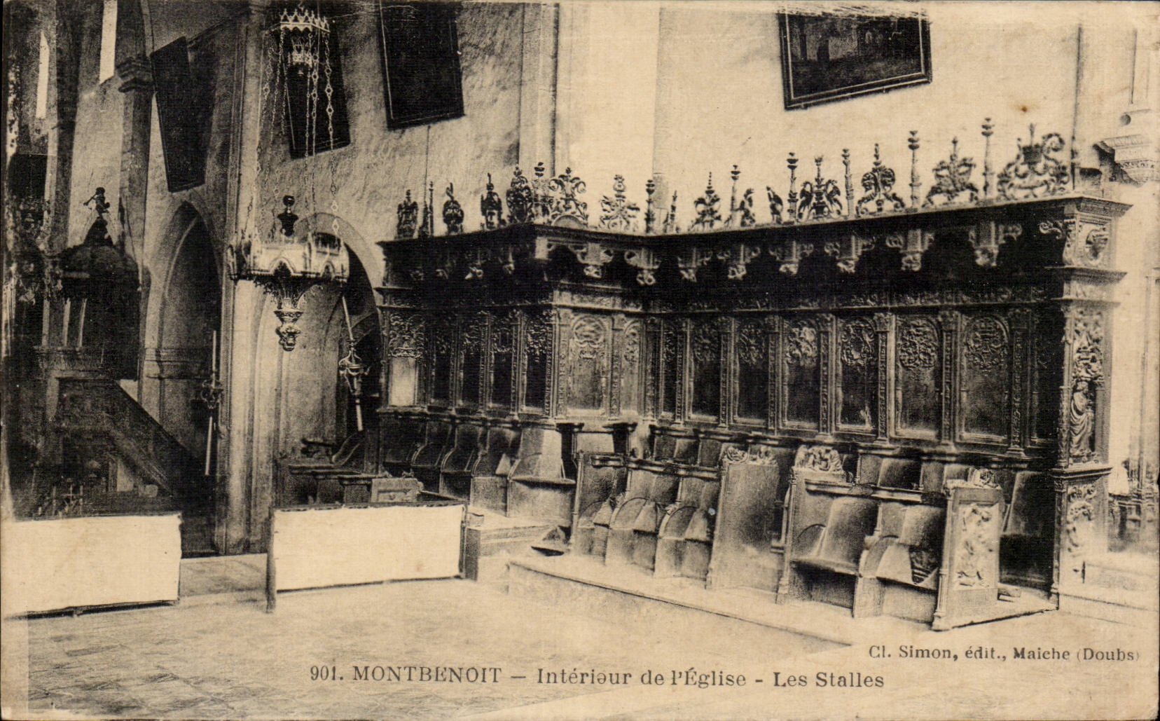 CPA Interior Montbenoit of the church stalls