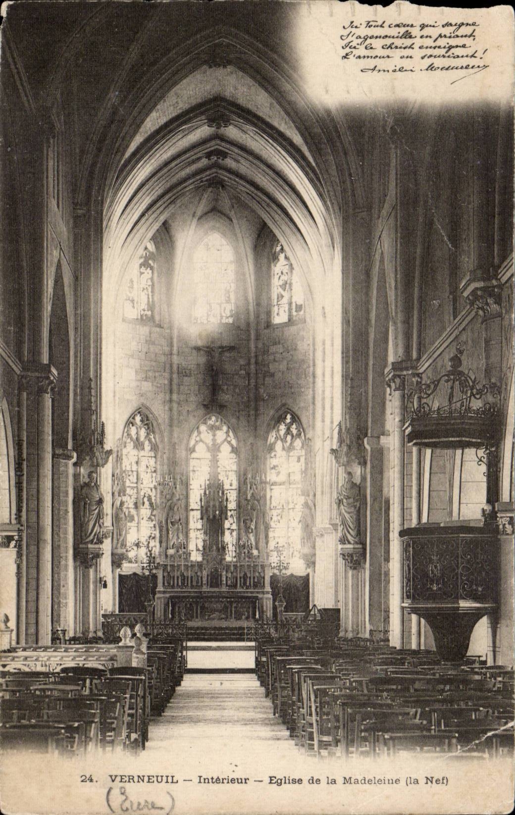 CPA Interior Verneuil Church of the madeleine (the nave)
