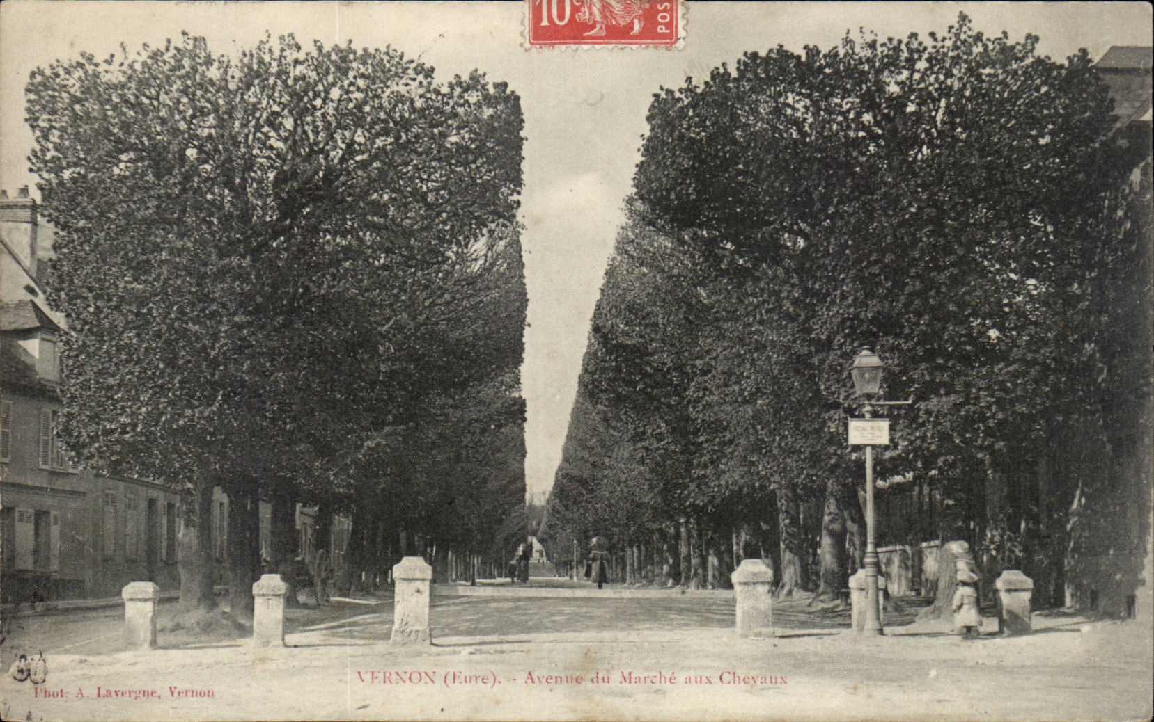 CPA Vernon Avenue of the market to the horses