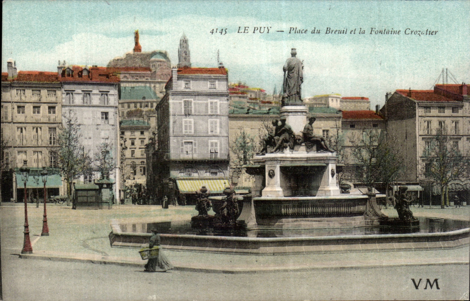 CPA Le Puy Place du Breuil et la fontaine Crozatier