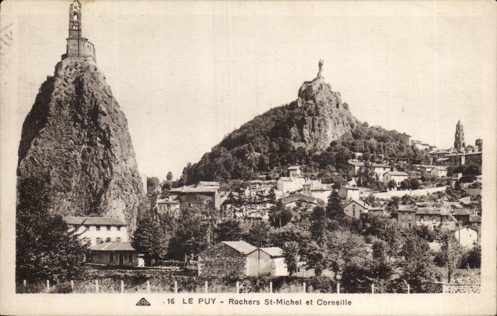 CPA Puy in Velay Rocks St Michel and Corneille