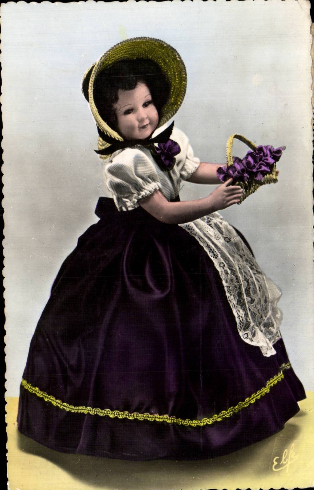 CPA regional Costume the Toulouse Headstock of Horphin