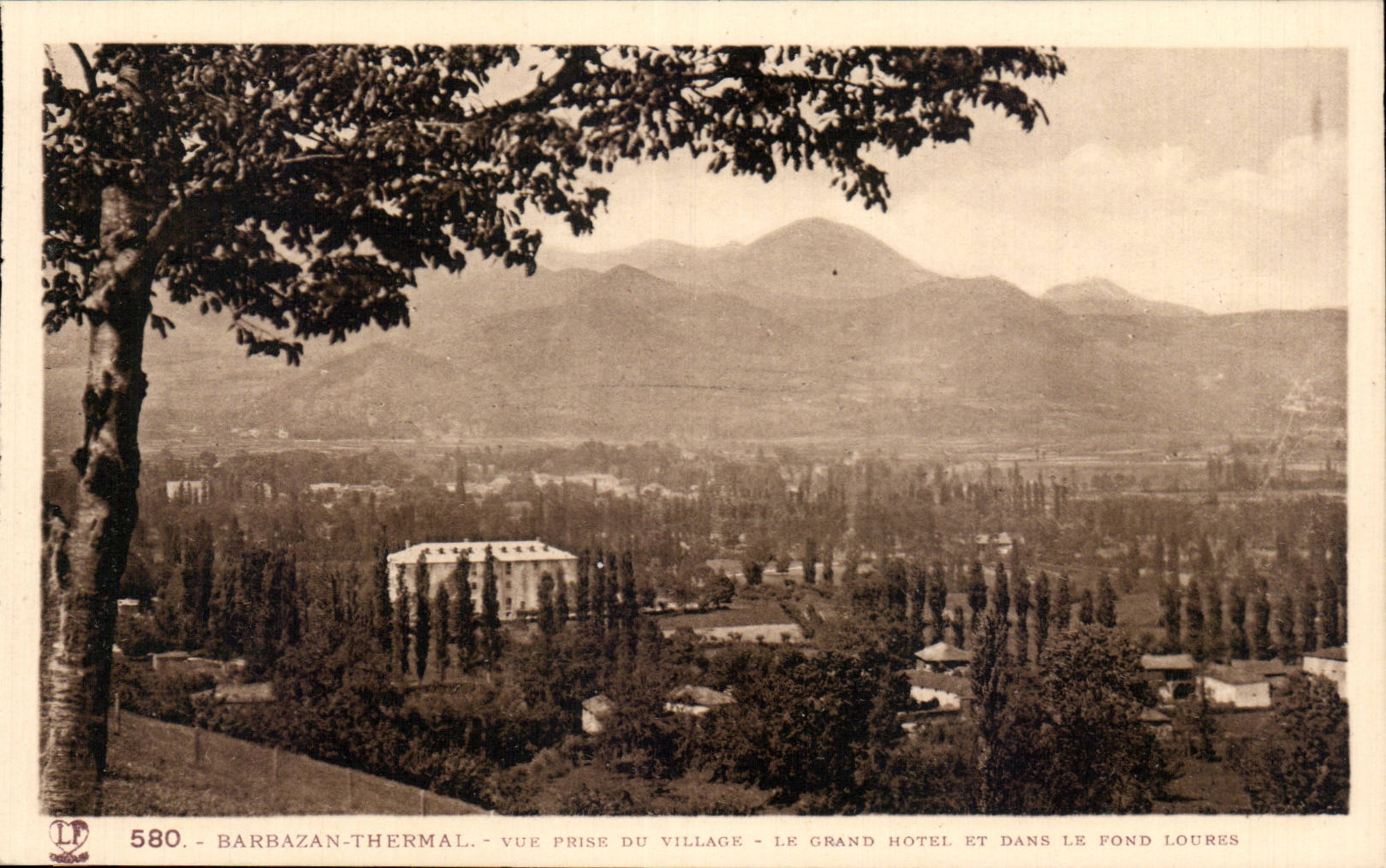 CPA thermal Barbazan Seen from of the village the large hotel and in the Loures content