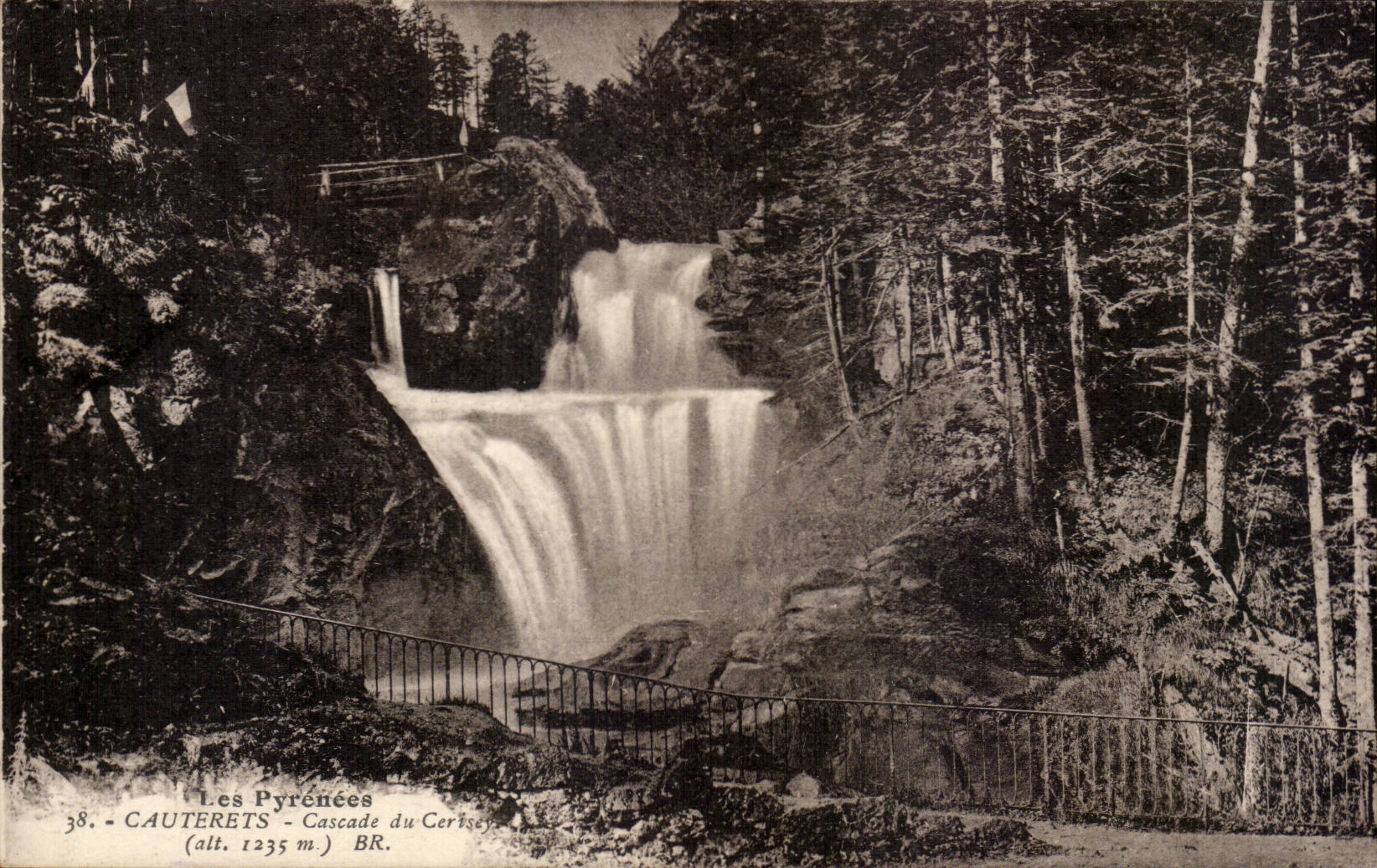 CPA Cauterets Cascades of Cerisey