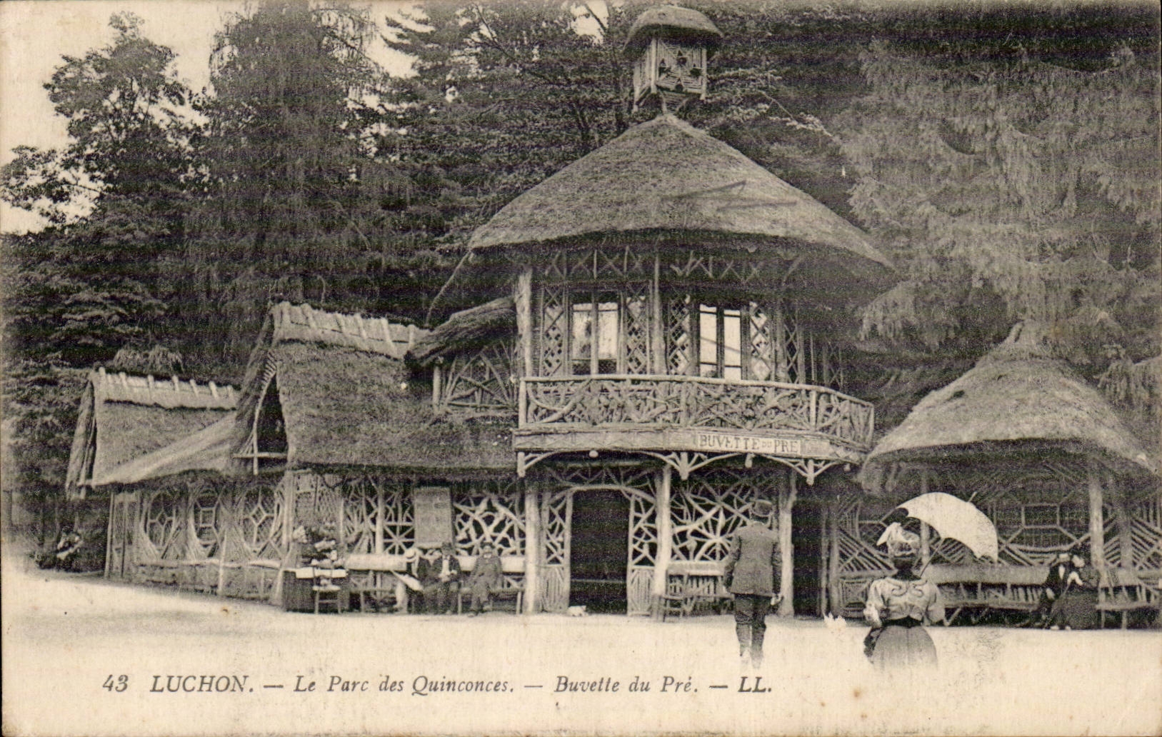 Luchon it Park of the Quincunxes - CPA