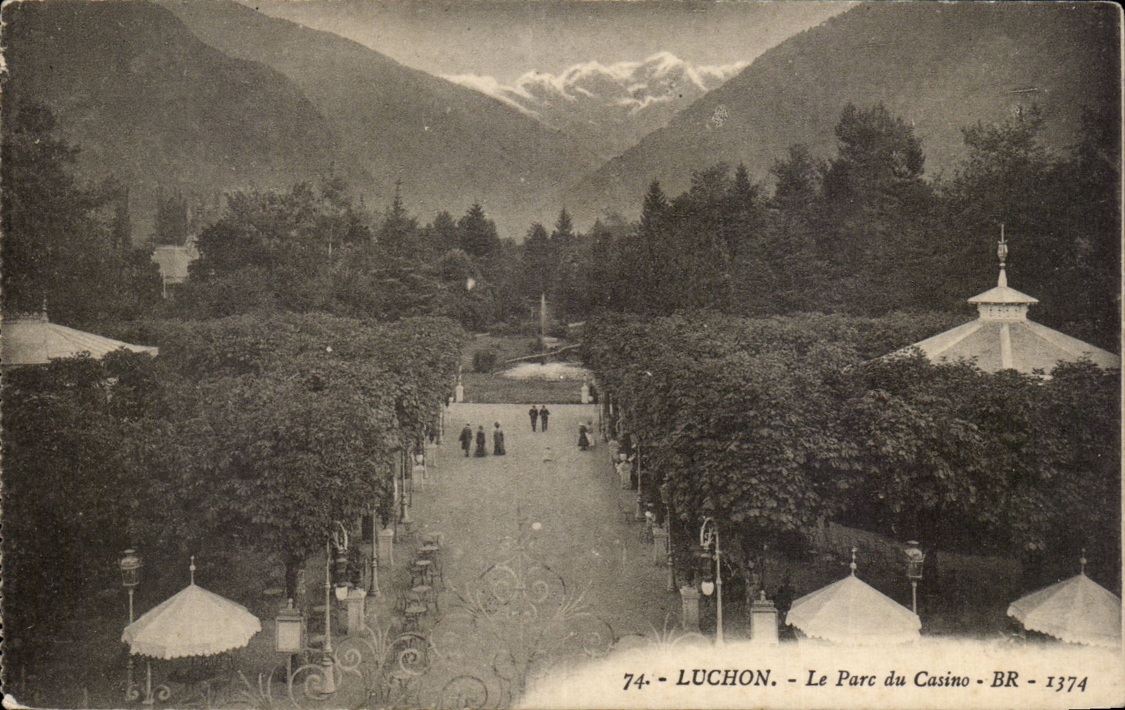 Luchon it Park of the Casino - CPA
