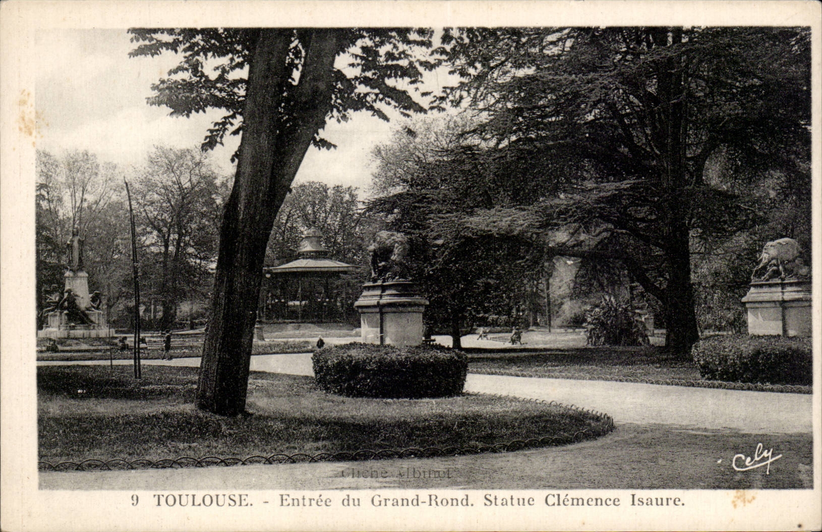 Toulouse - Entree du Grand Rond - Statue Clemence Isaure - CPA 